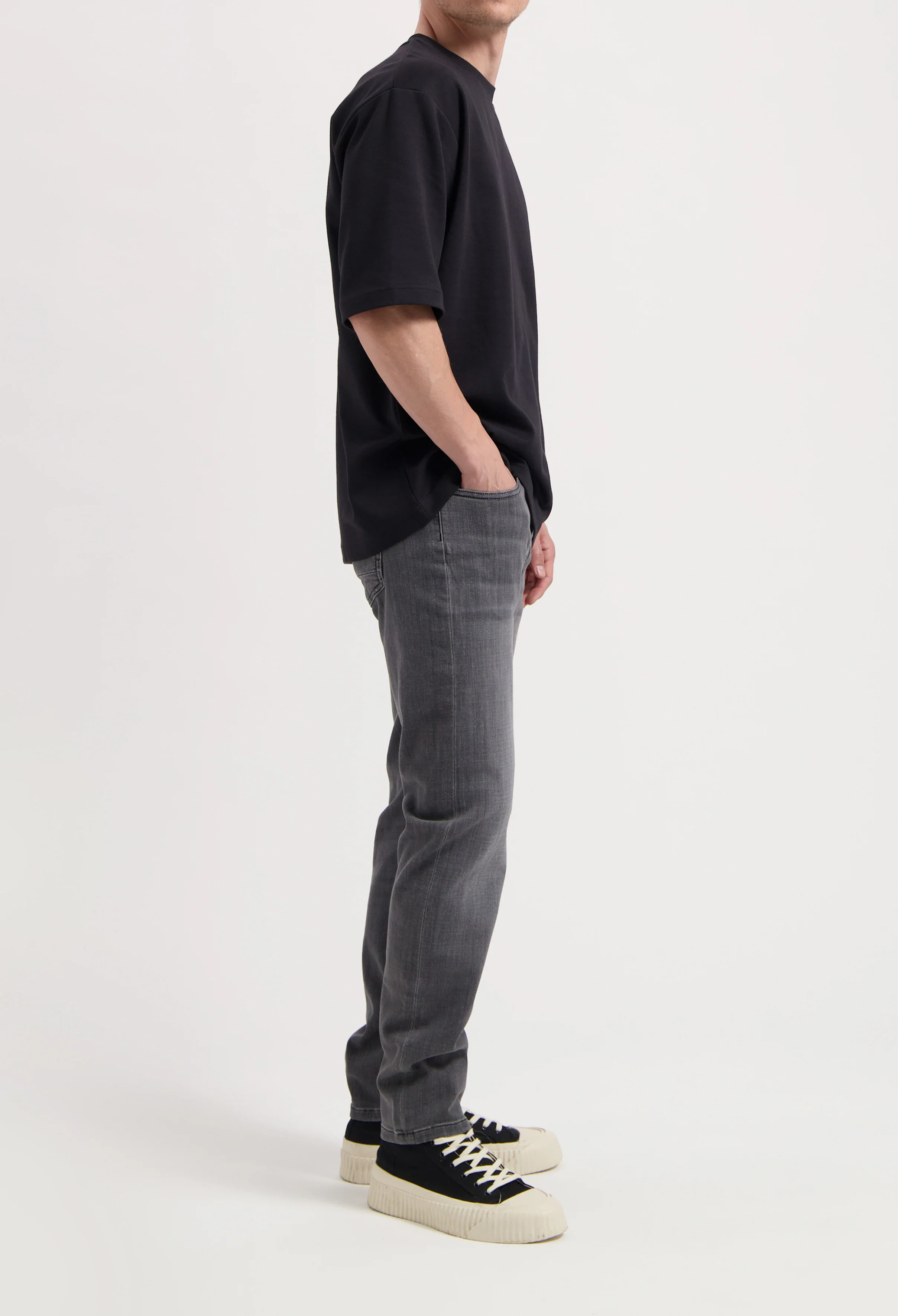 Rick Mid Slim - Authentic Black