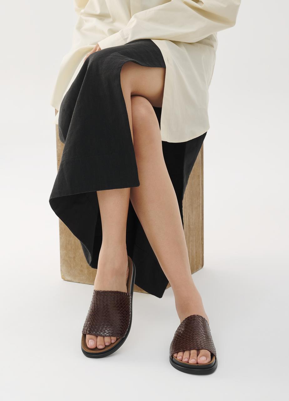 Effie Sandals