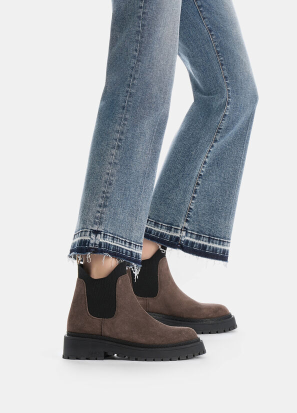 Stivaletti beatles in suede