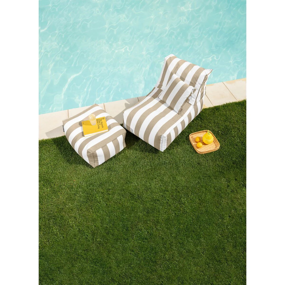 Santorin Rock Indoor/Outdoor Lounger