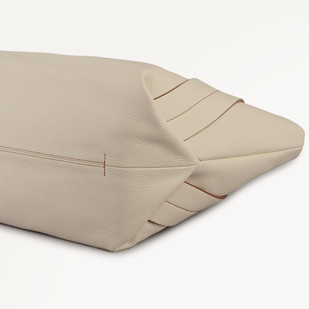 The Evie - Large Ziptop Shoulder