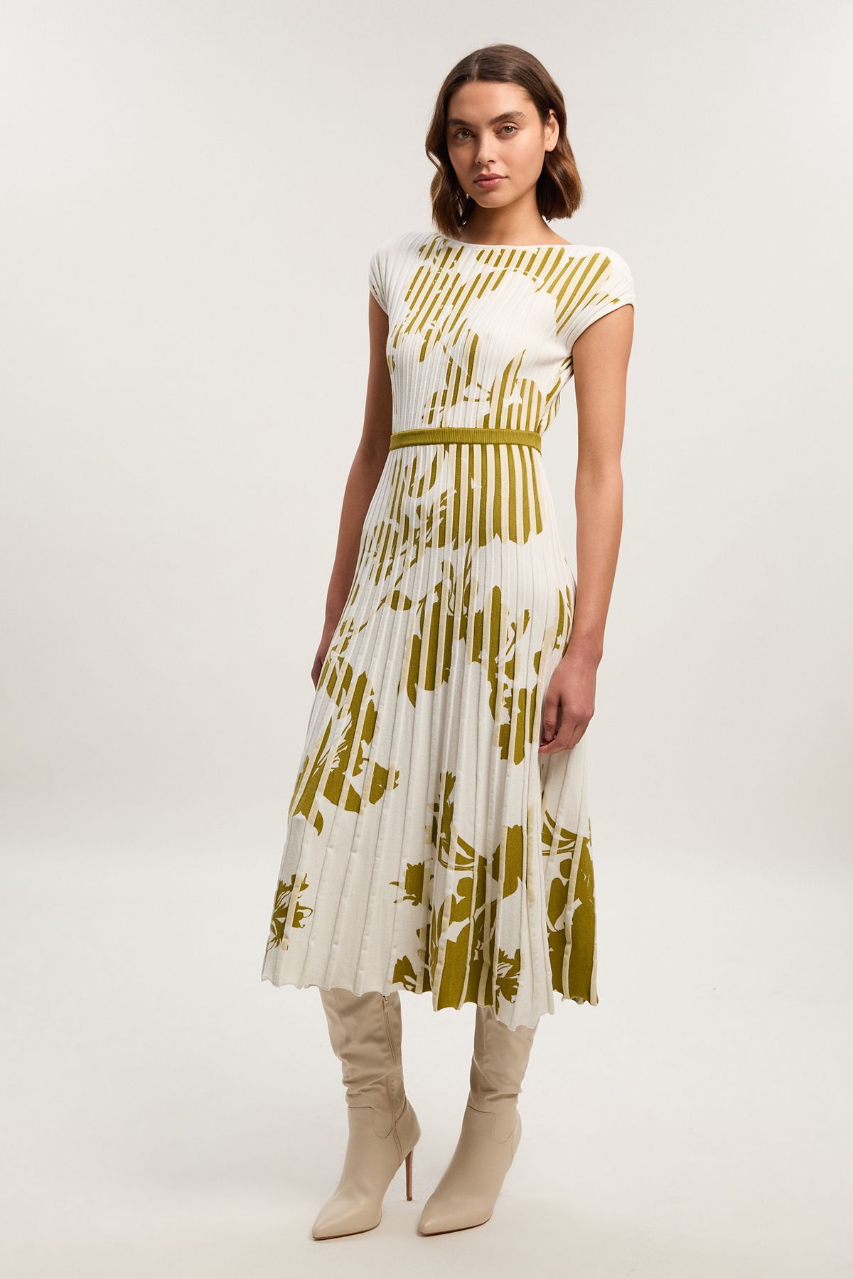 KarenMillen Floral Jacquard Knit Full Skirted Midi Dress