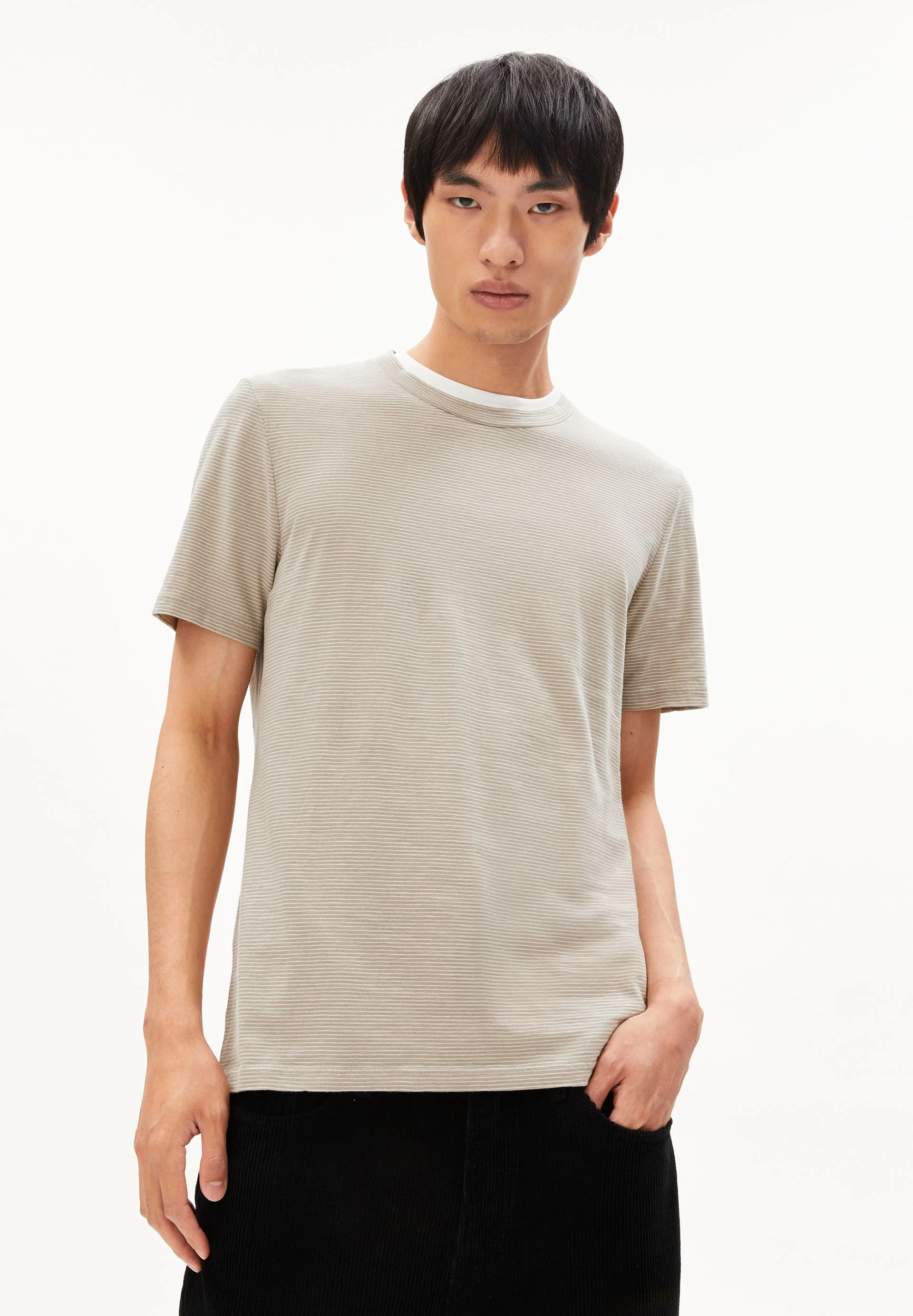 JAAMES STRUCTURE NEW T-SHIRT