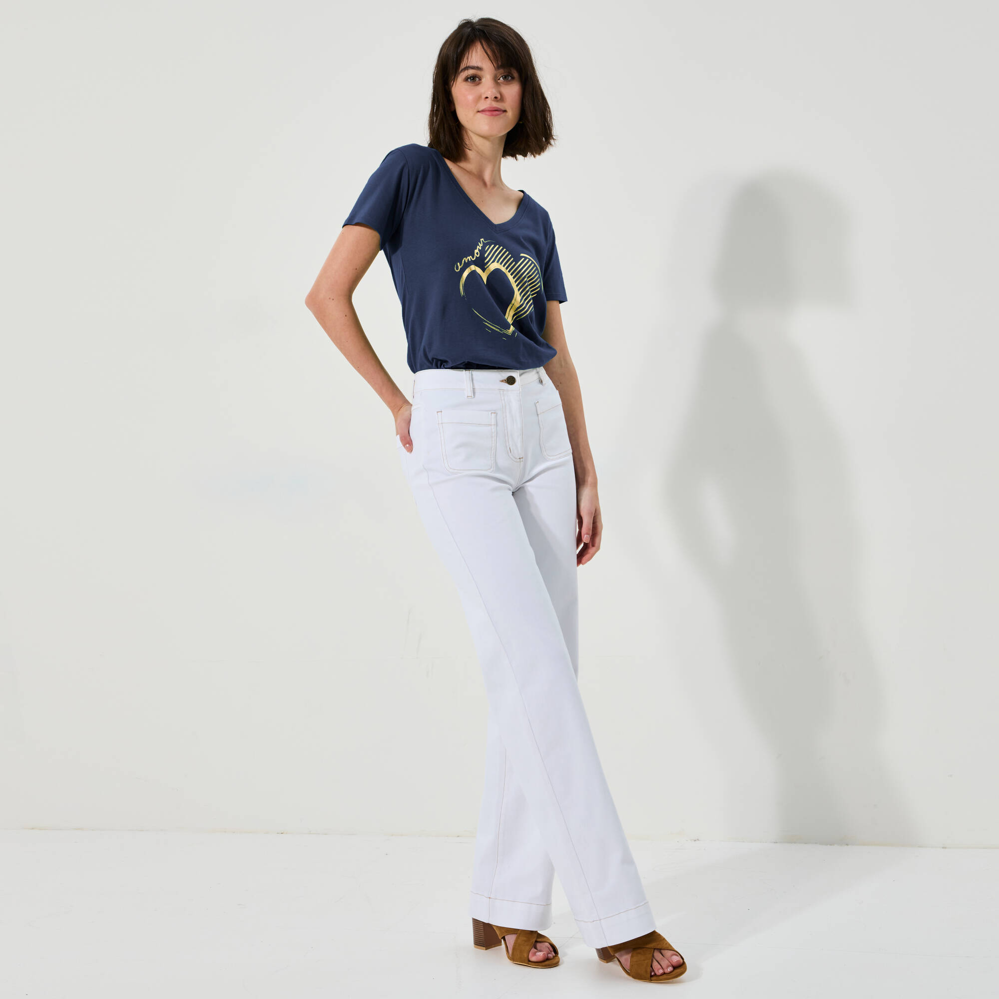 T-shirt col V imprimé doré
