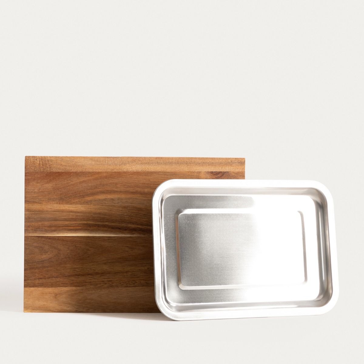 Deska MOOKA do krojenia z metalowym pojemnikiem 35x25cm