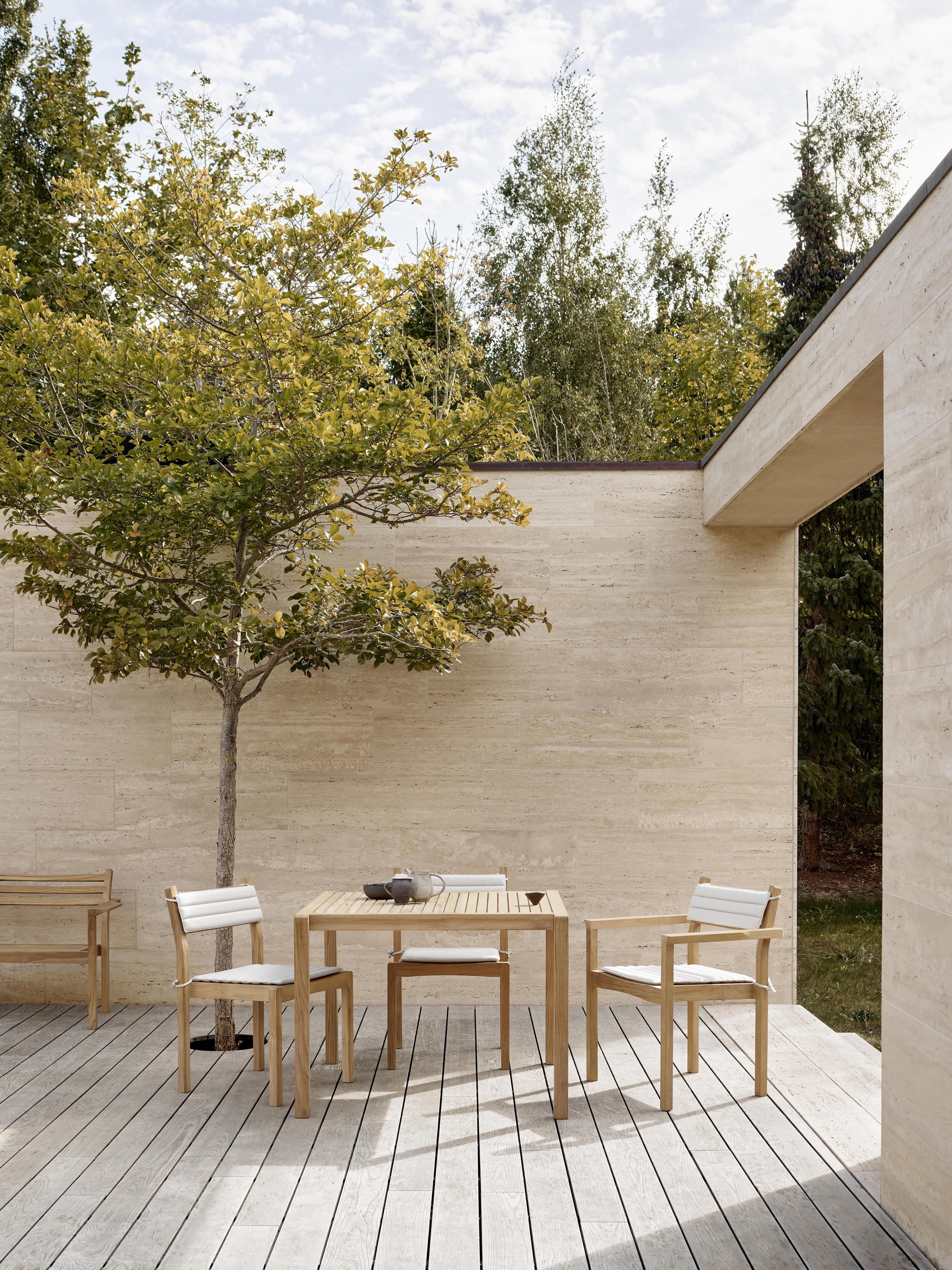 Gartentisch AH901 aus Teakholz, 100 x 99 cm