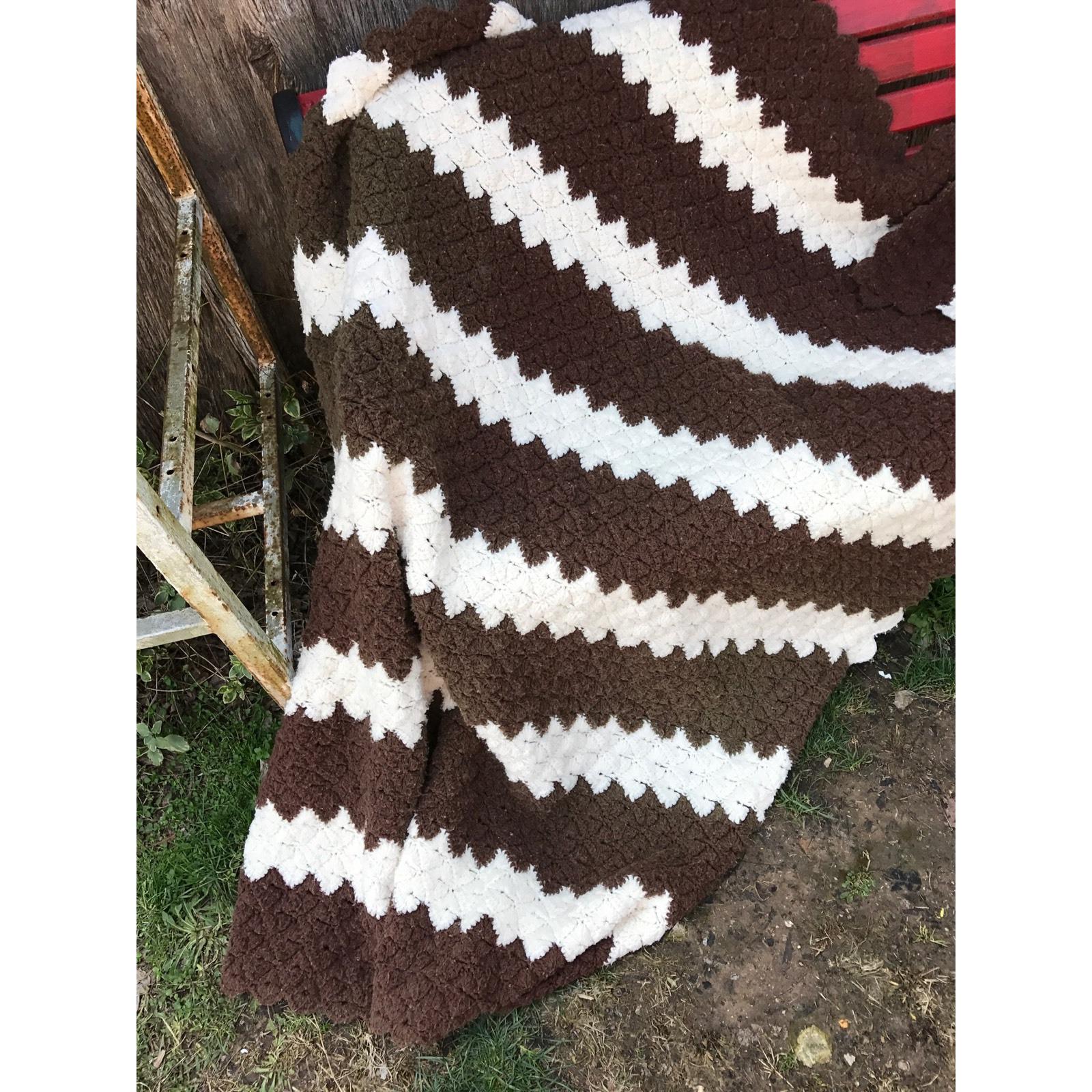 Vintage 1970's Hand Crochet Brown and Cream Zig Zag Afghan or Lap Throw