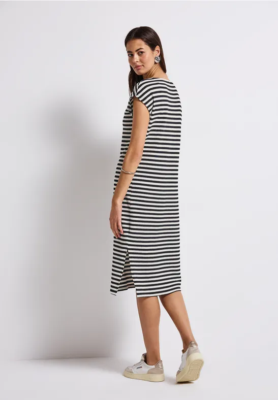 Kleid in Strick-Optik