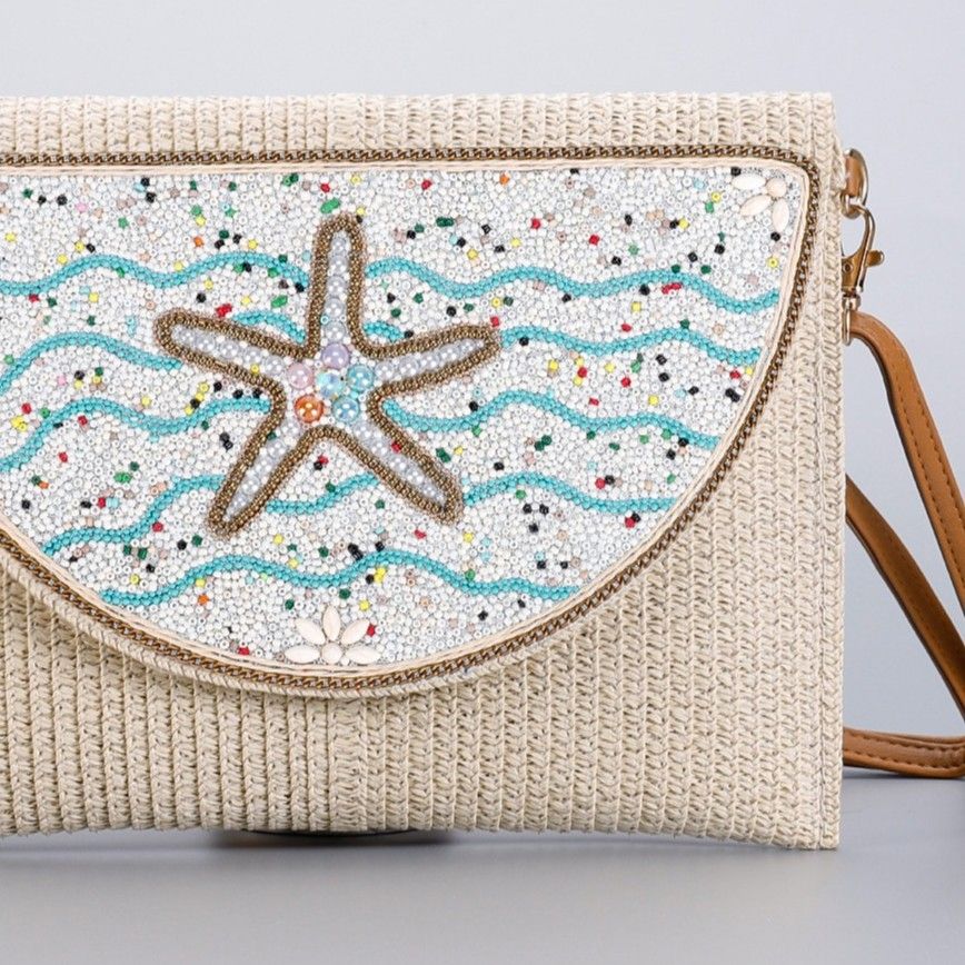 PEACH ACCESSORIES Starfish Beaded Straw Clutch Bag