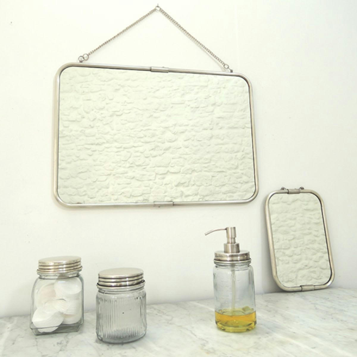 CHAUMONT - Miroir de barbier avec chaîne argent 40x57