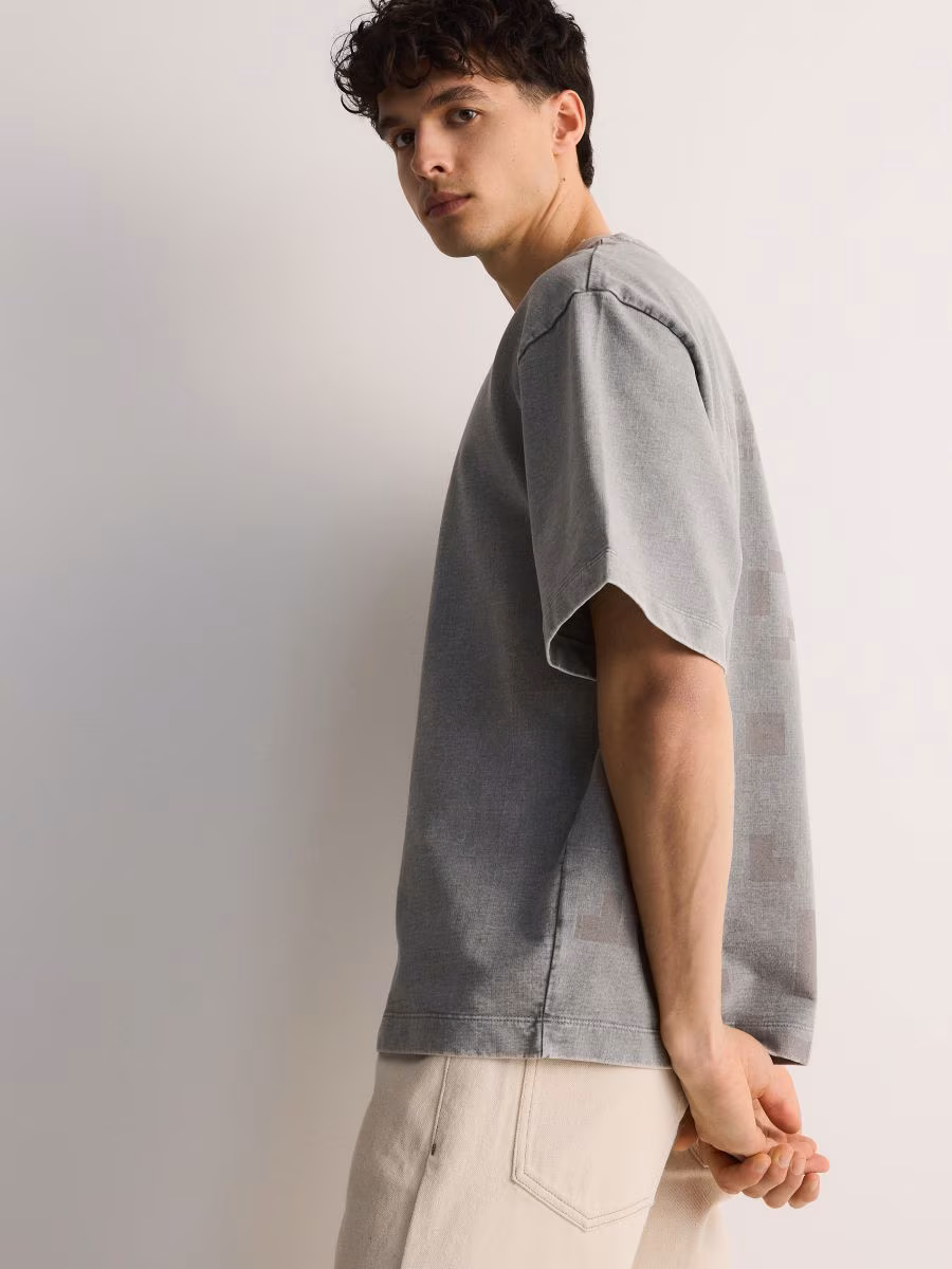 Boxy T-Shirt