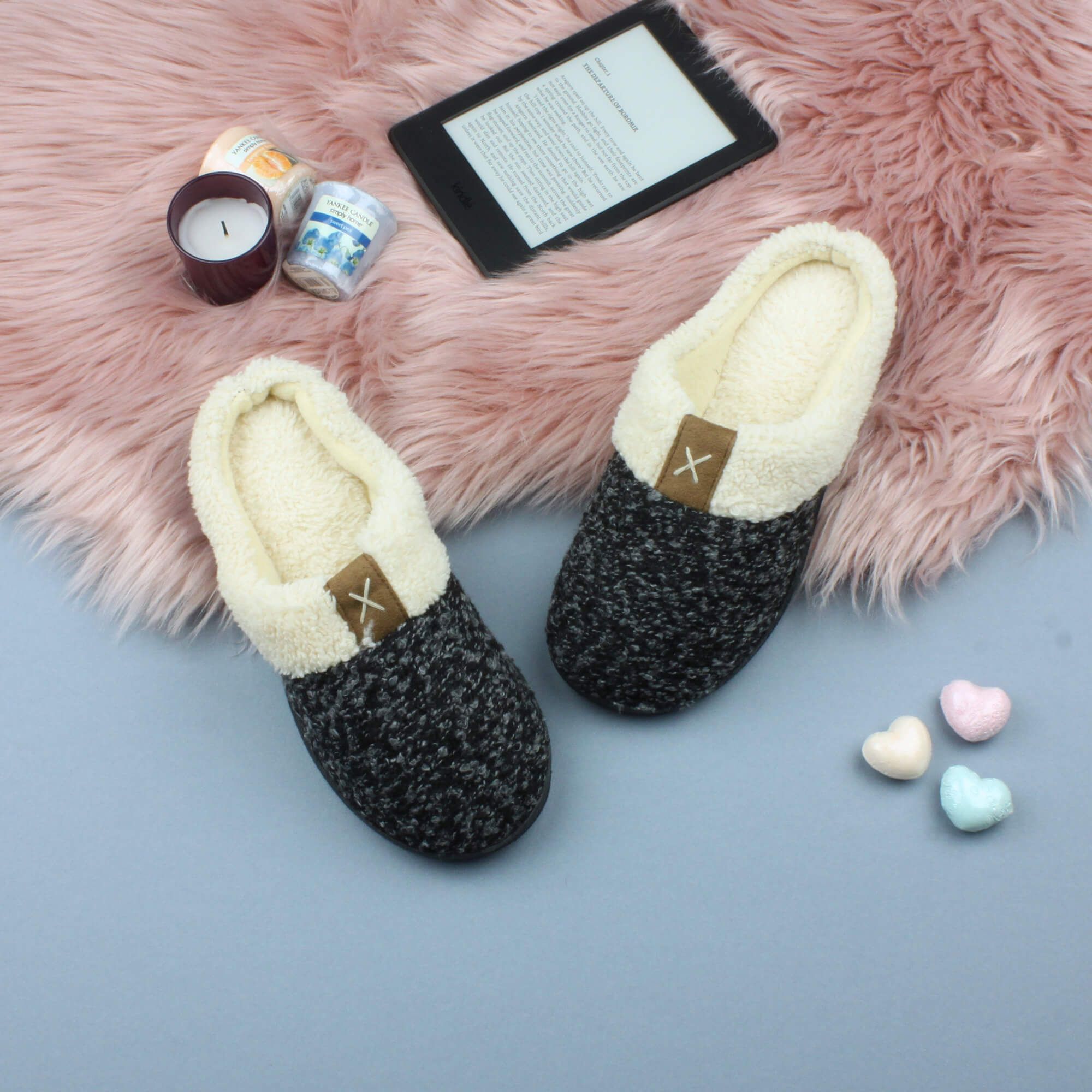 AJVANI Faux Fur Lined Cosy Winter Slippers