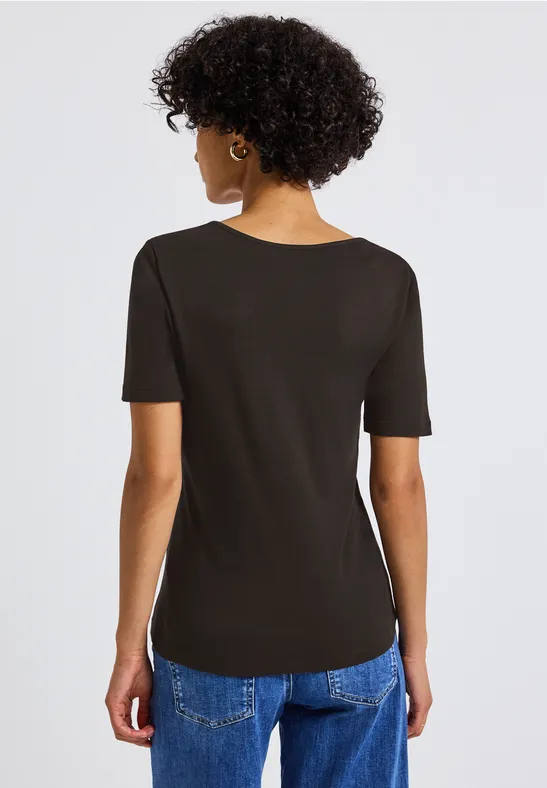 T-Shirt mit Herzausschnitt