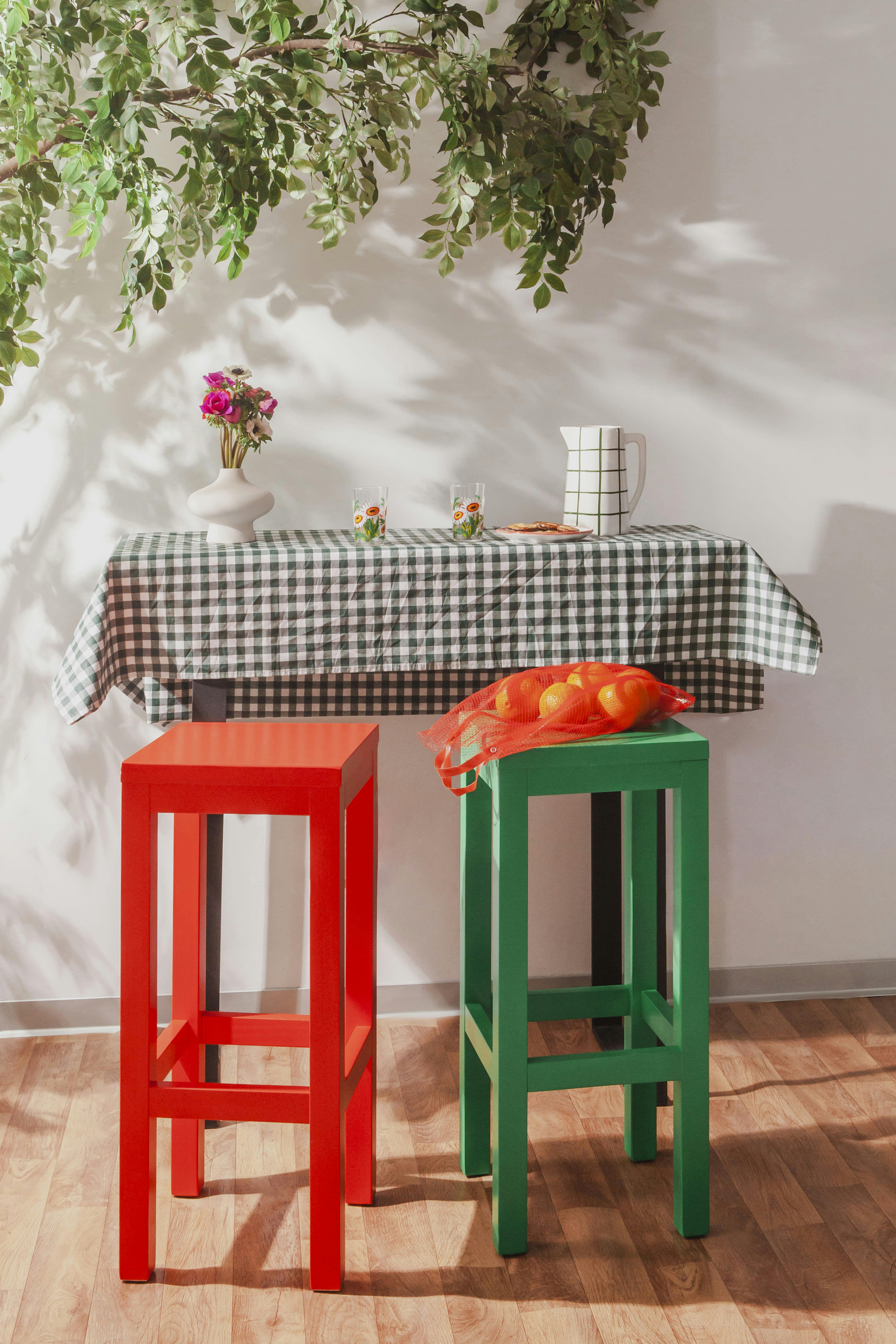 BLOCKIE-AXEL - Set 2 tabourets laqués en pin 75cm vert émeraude