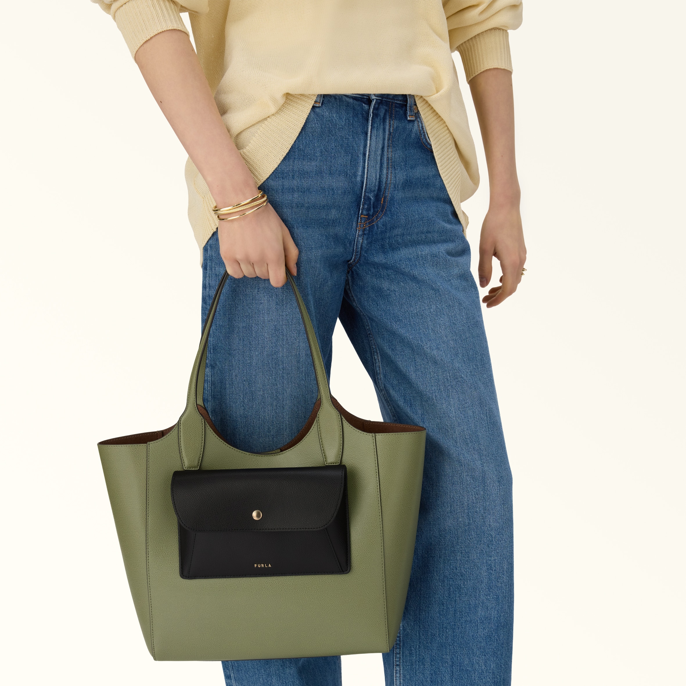 Furla Lea Pouch