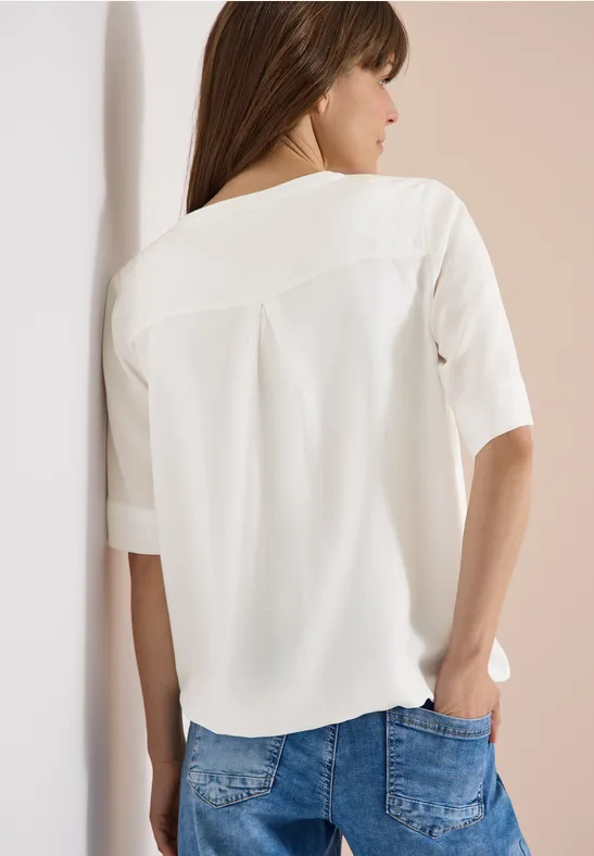 Kurzarm Bluse mit Split Neck