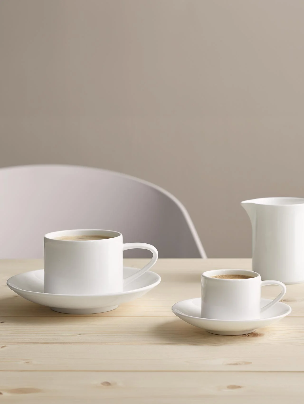 tasse mit unterteller