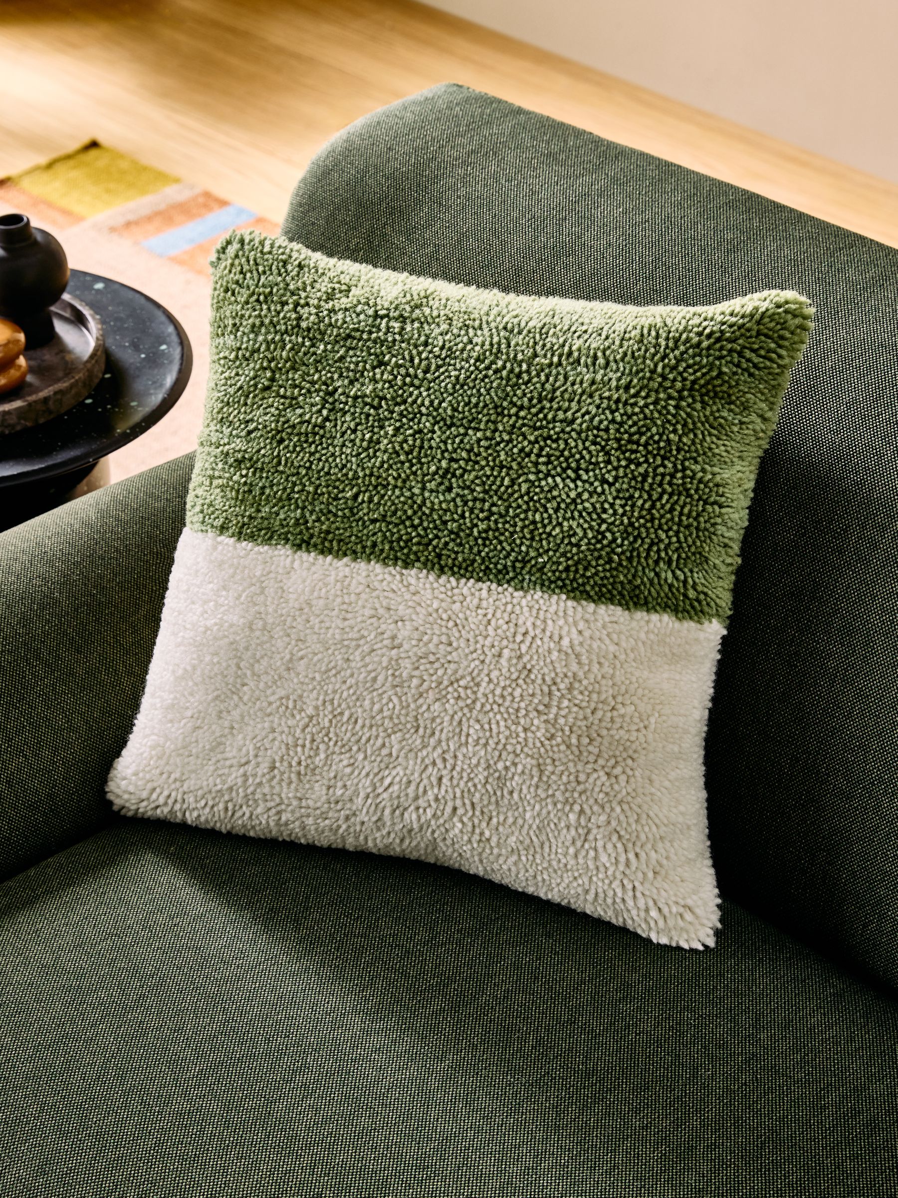 Lori Tufted Berber Cushion in Green