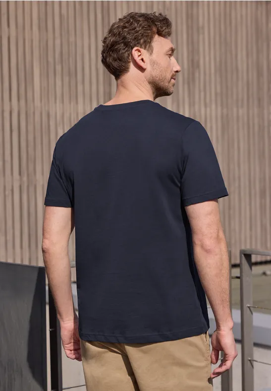 T-Shirt mit Rundhals und Chestprint