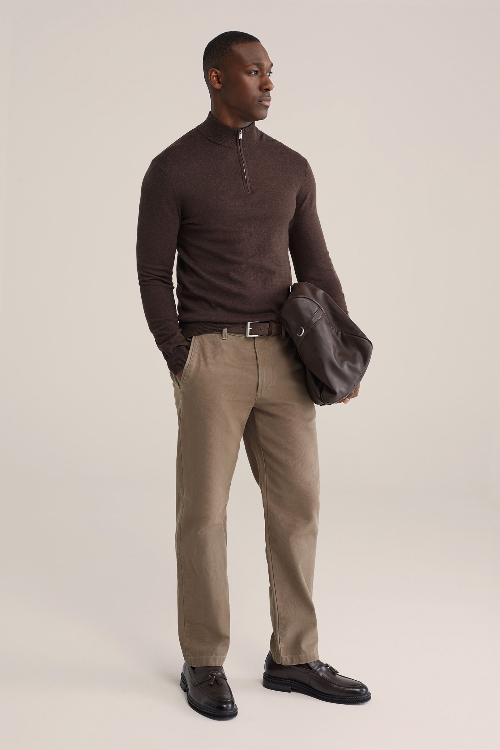 Heren regular fit casual chino met structuur en klepzakken