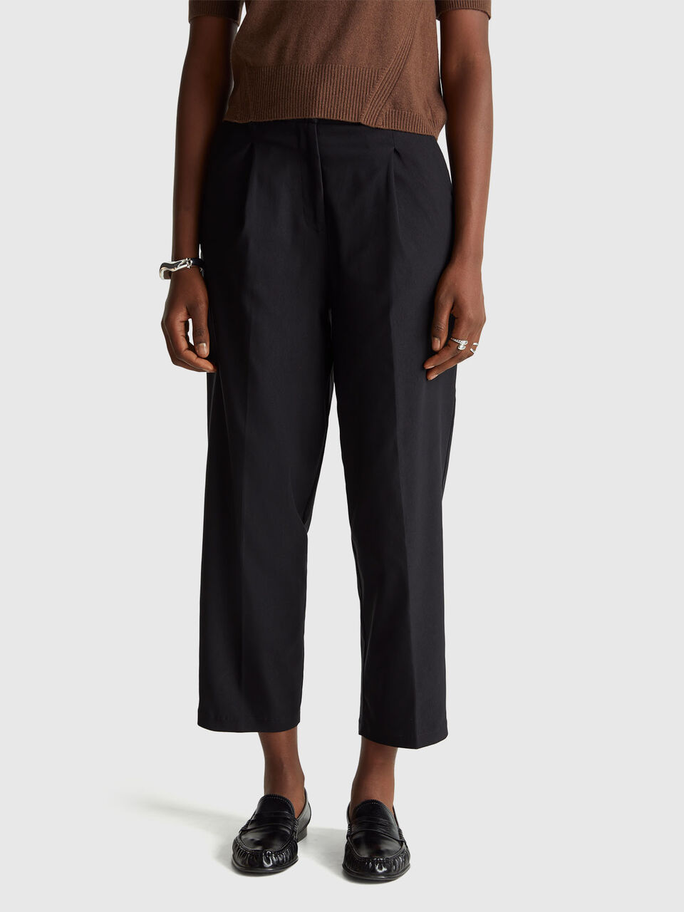 Trousers in viscose blend