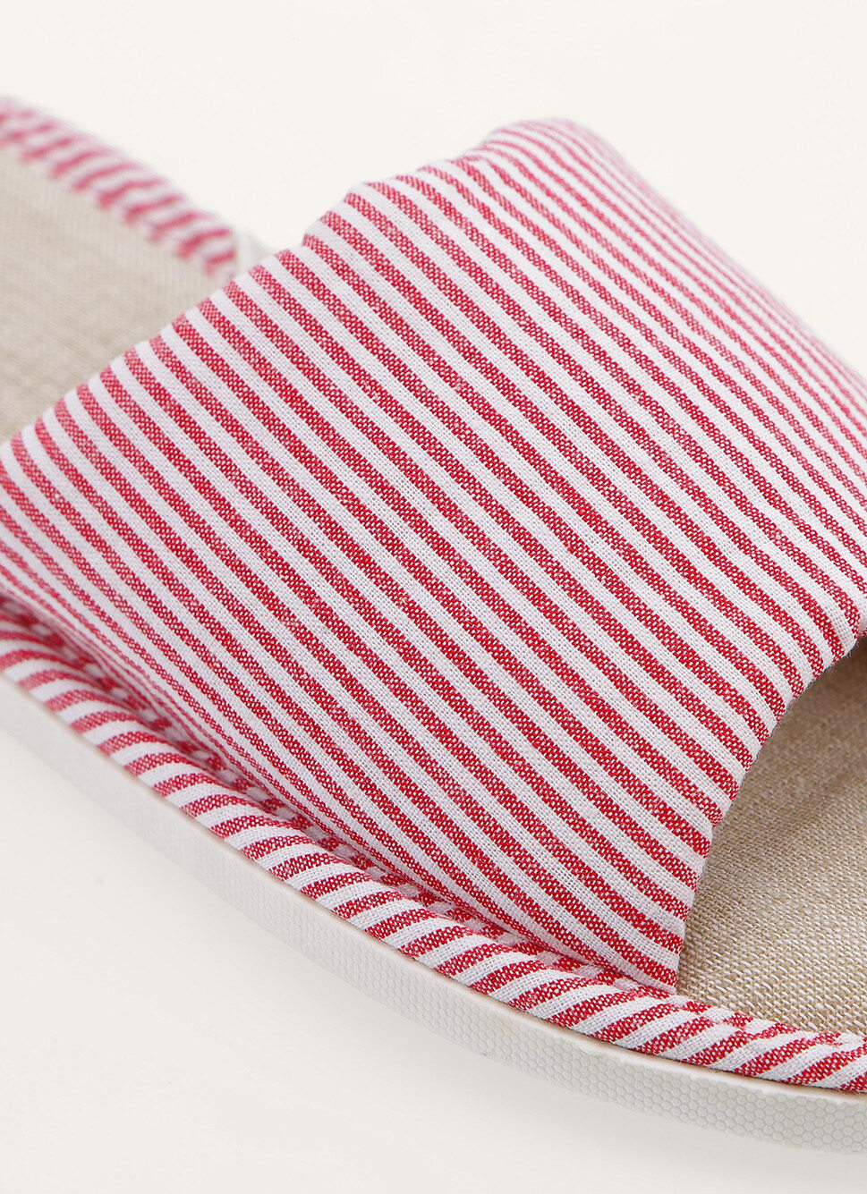 CHAUSSON OUVERT à RAYURES ROUGE/BLANC