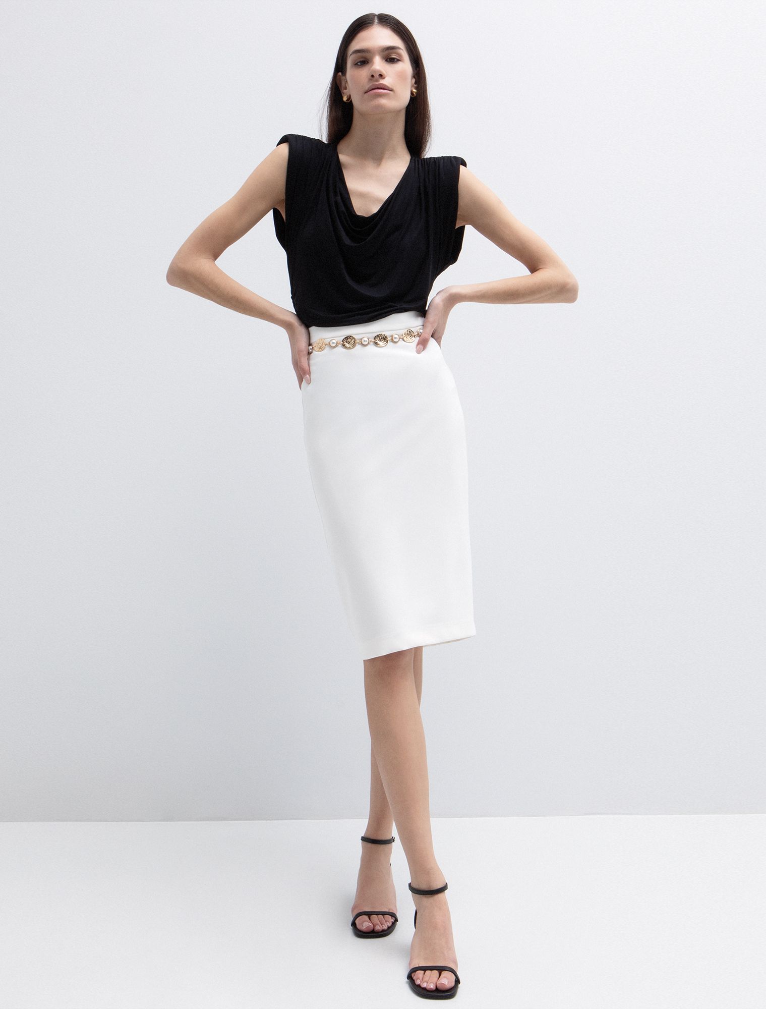 Ντραπέ μπλούζα με βάτες