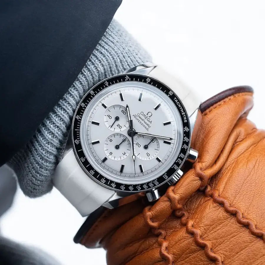 Omega – Speedmaster –  Rubber Strap – White
