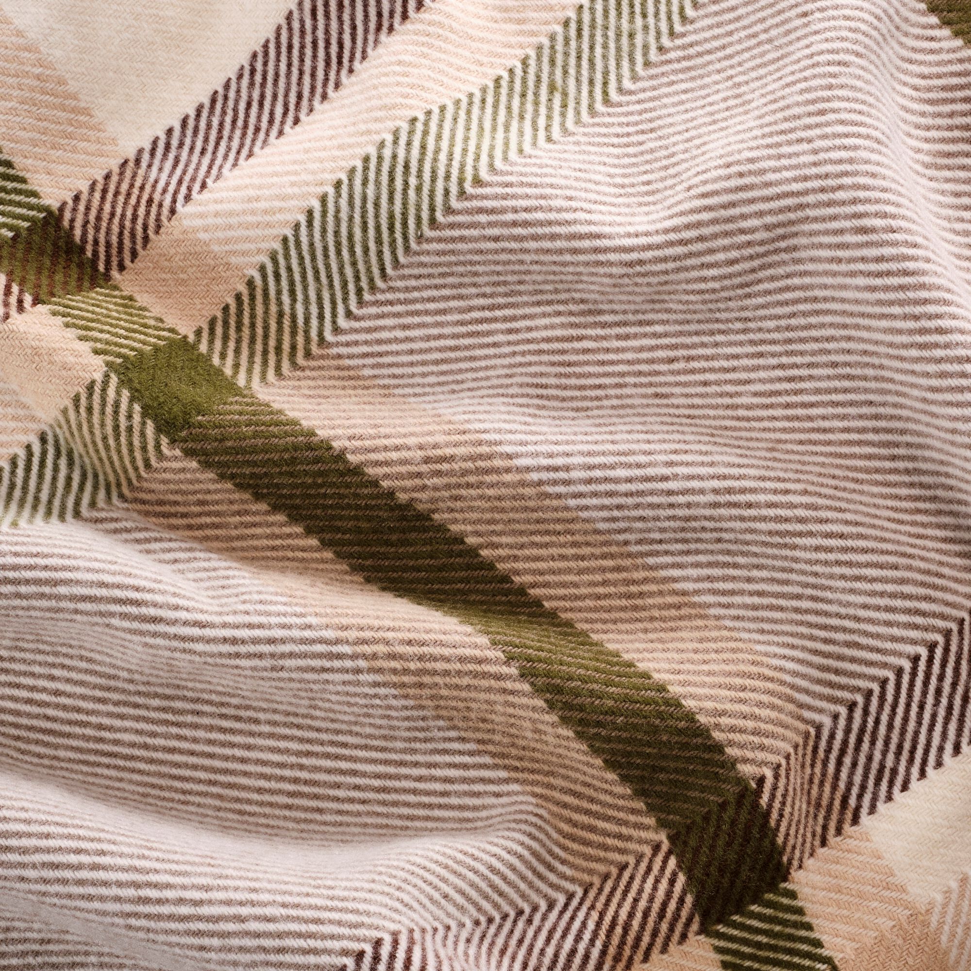 CESIL - Plaid en laine et coton à carreaux finition franges 170x127cm - marron