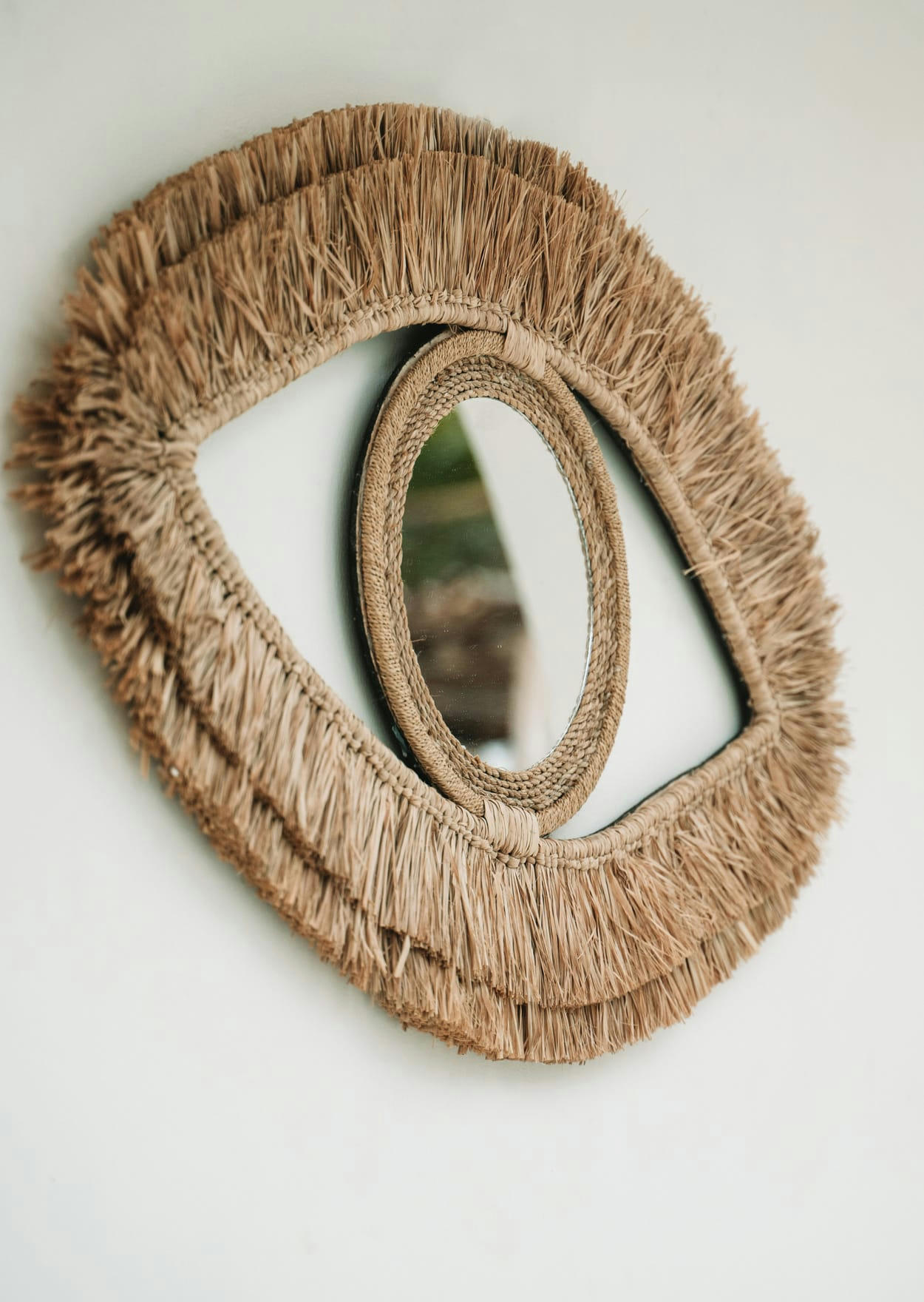 RAFFIA EYE - Miroir en raphia 40x70