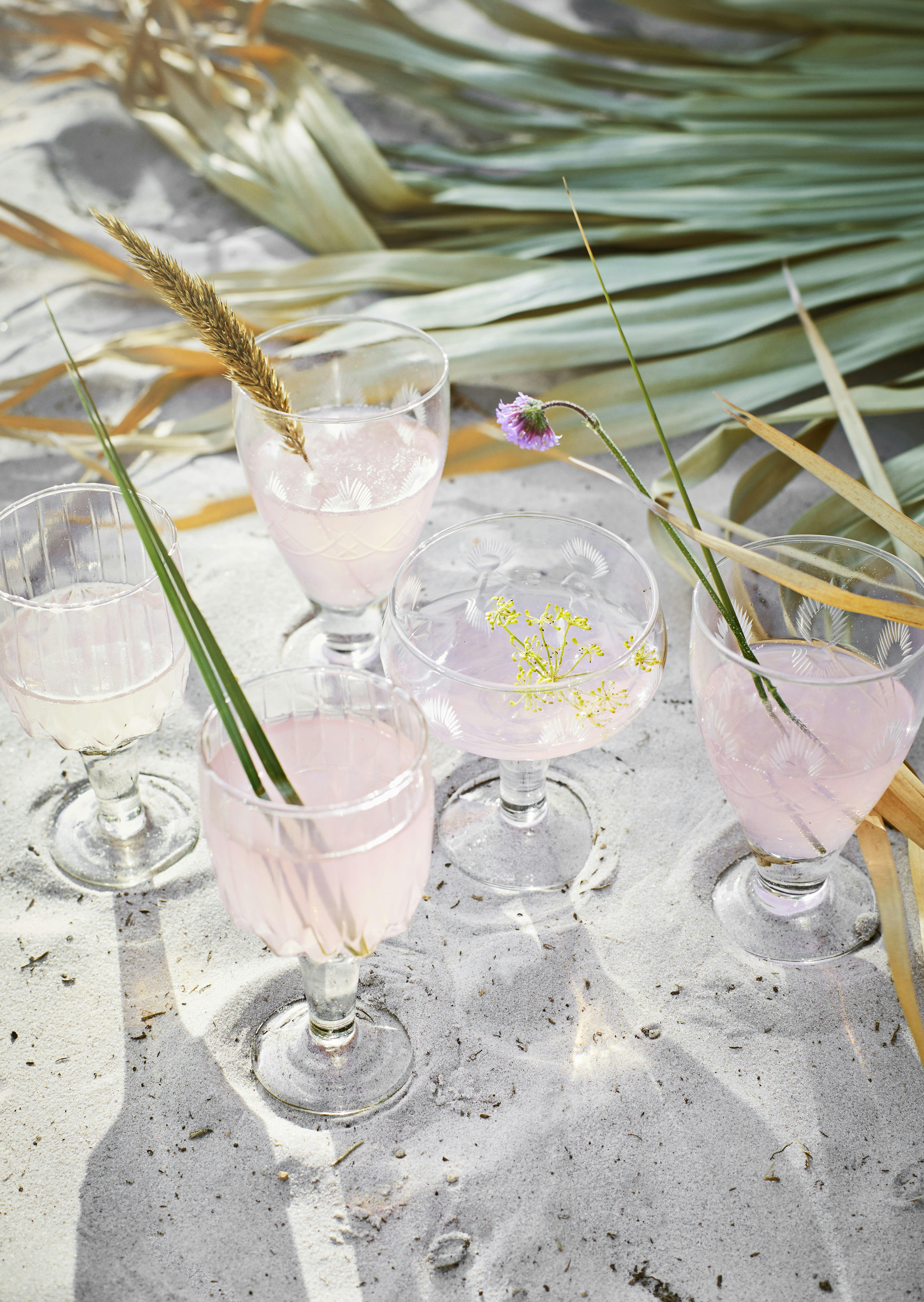 - Verre à vin transparent D7cm