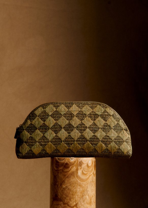 Simona Pouch