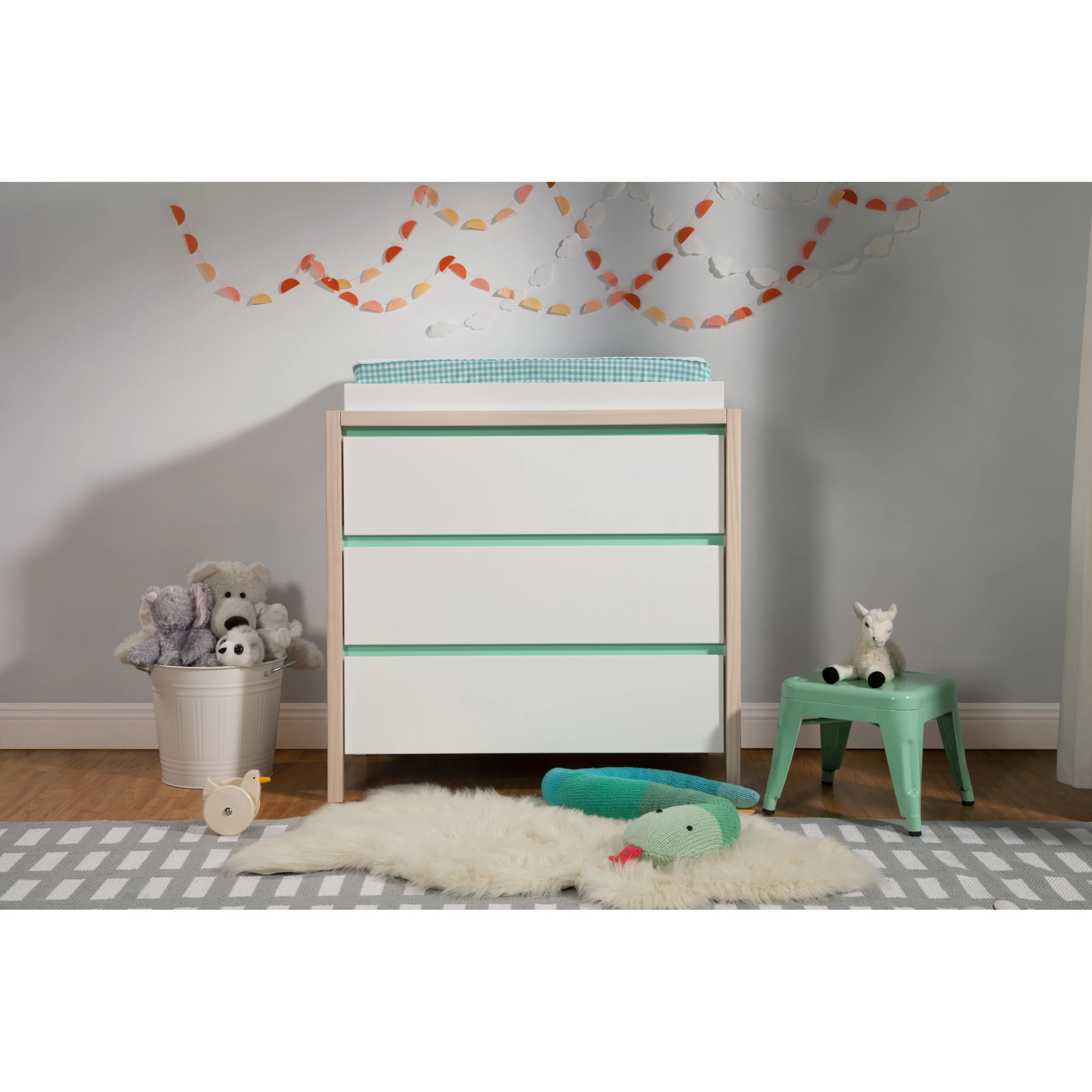 Bingo 3-Drawer Changer Dresser