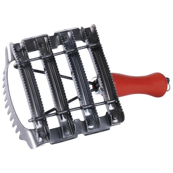 Striegel, für Pferde, Rinder, aus Metall / Kunststoff