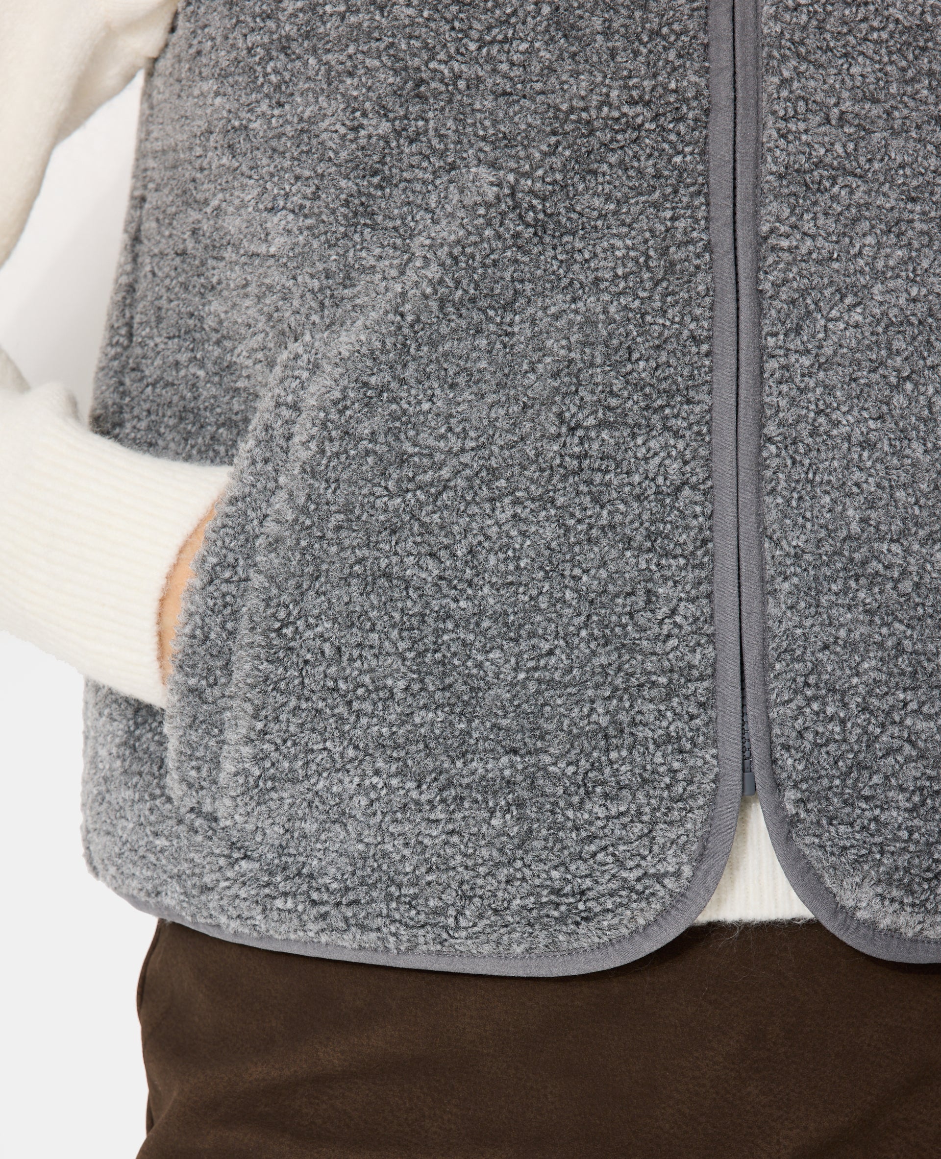 Veste sans manches zippée en sherpa