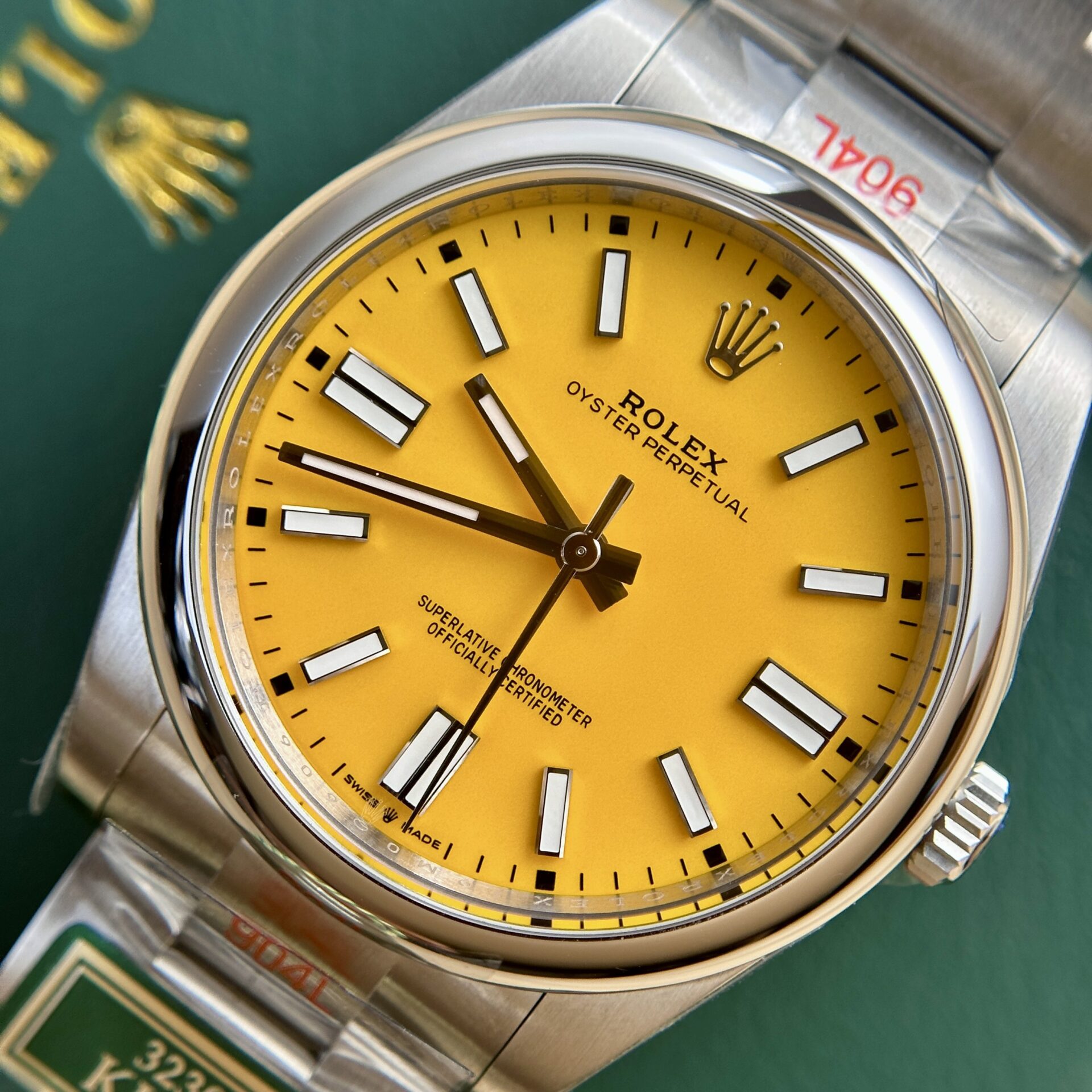 Rolex Oyster Perpetual 124300 316L Steel Yellow Dial 41mm Oyster KGF Replica