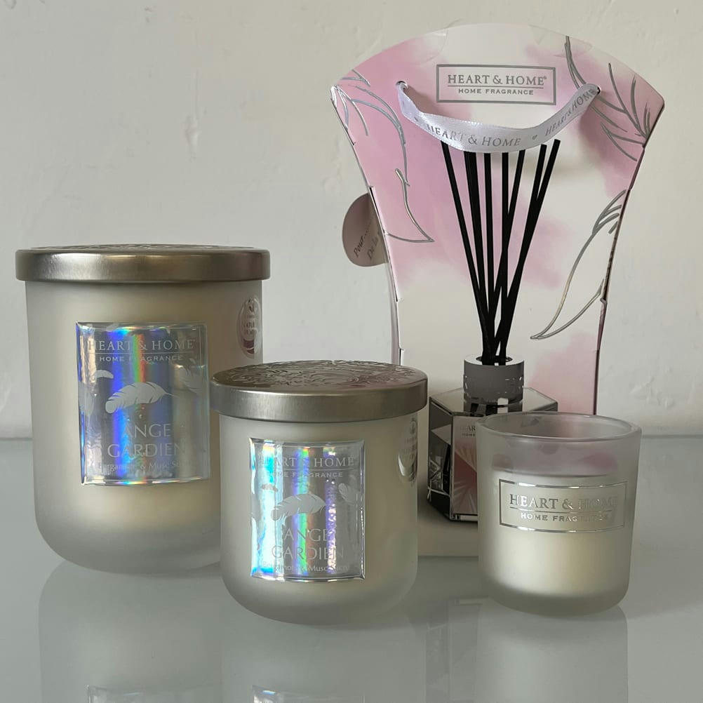 - Petite bougie heart and home ange gardien à la cire de soja