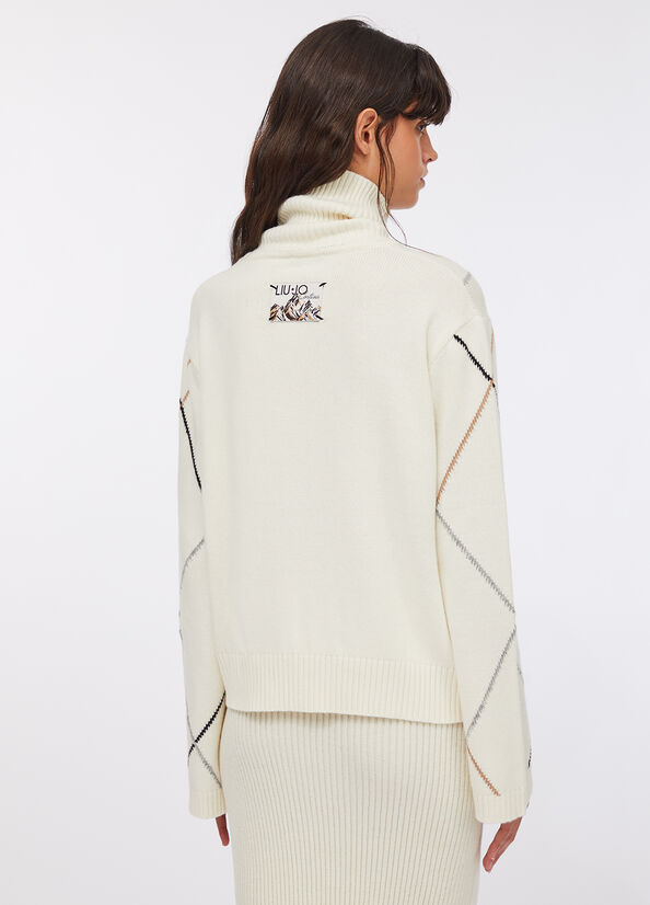 Dolcevita jacquard con strass