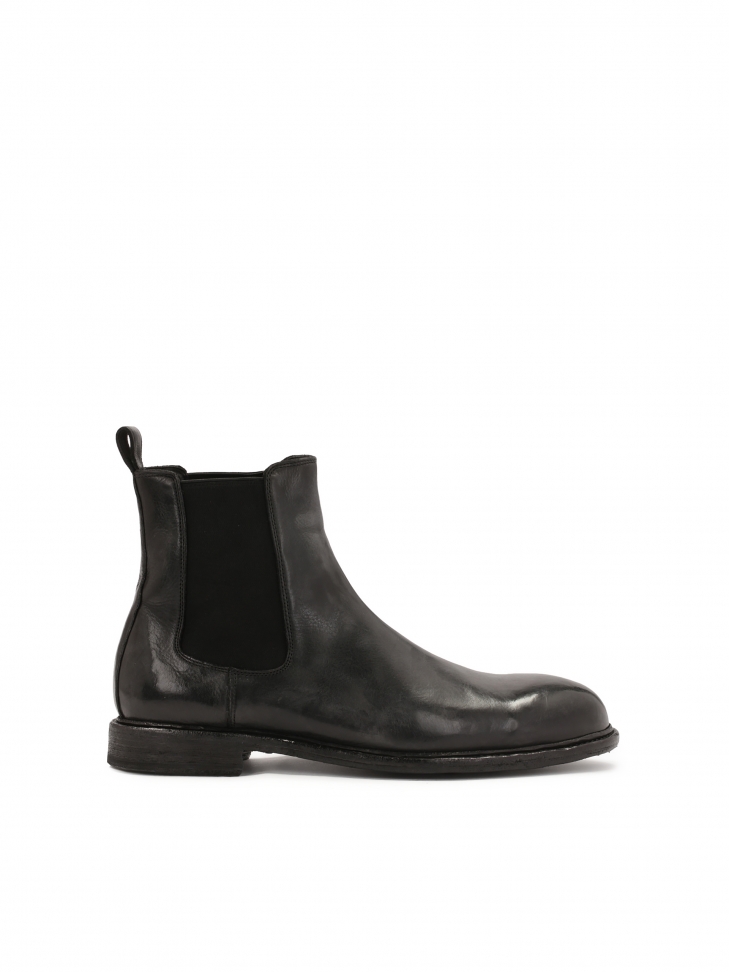 Black Limited Edition leather Chelsea boots