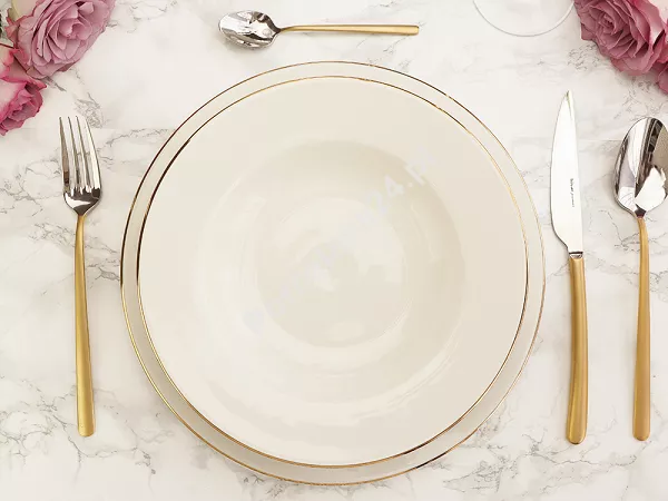 Serwis obiadowo - herbaciany na 12 osób (105 el.) Bogucice - Lolita Cream Gold 1258