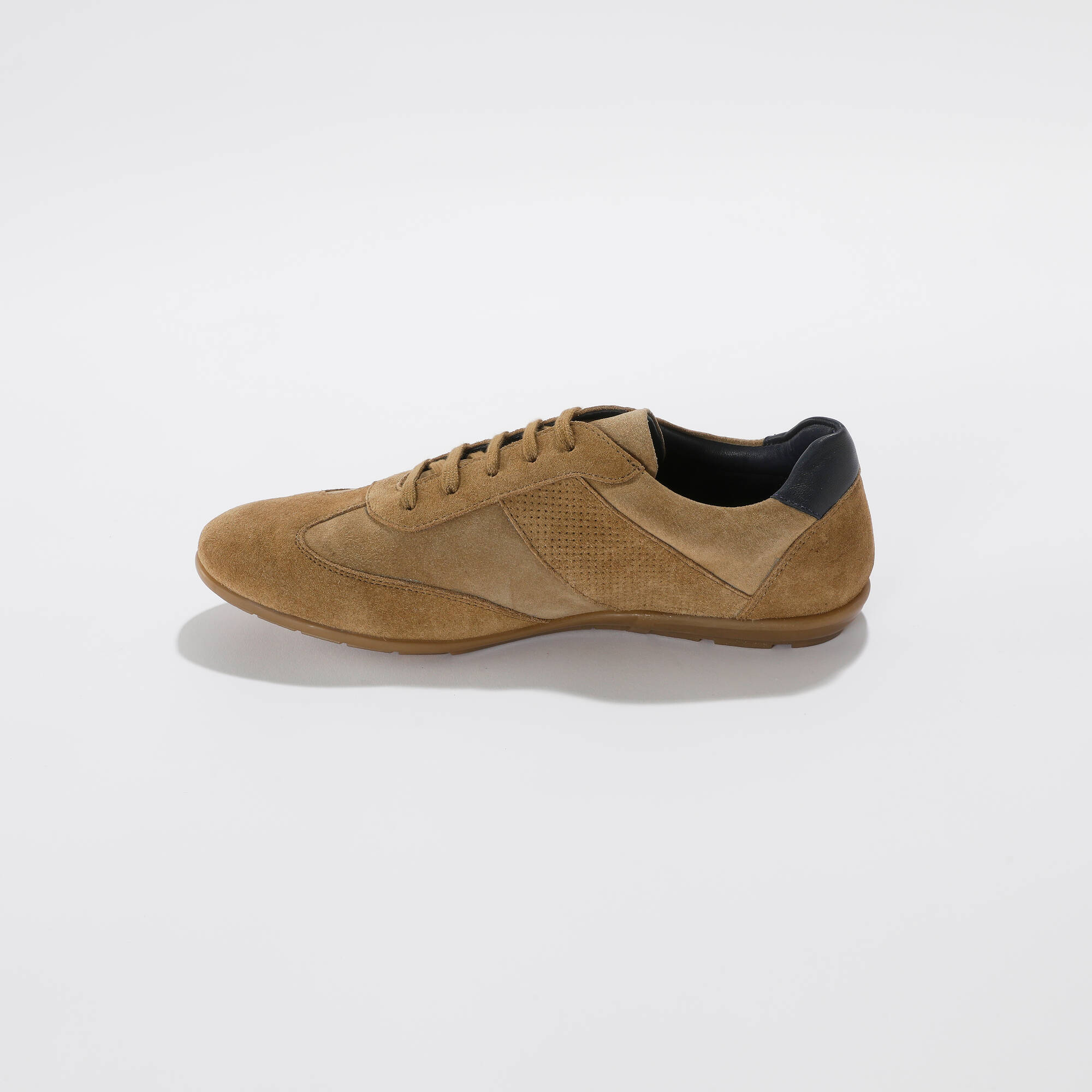 Derbies cuir à lacets détails perforés