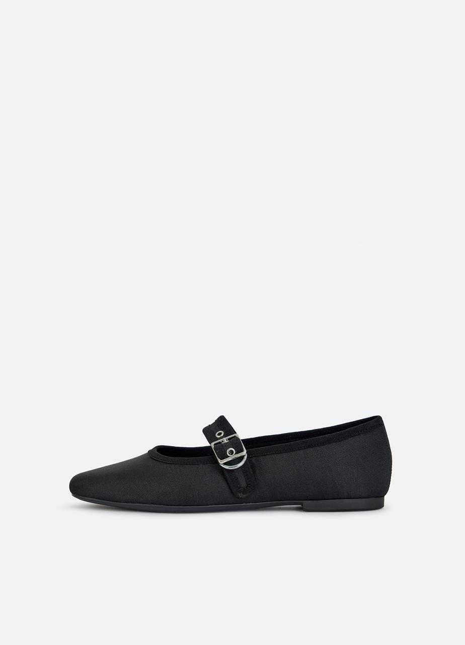 Jolin Ballet Flats