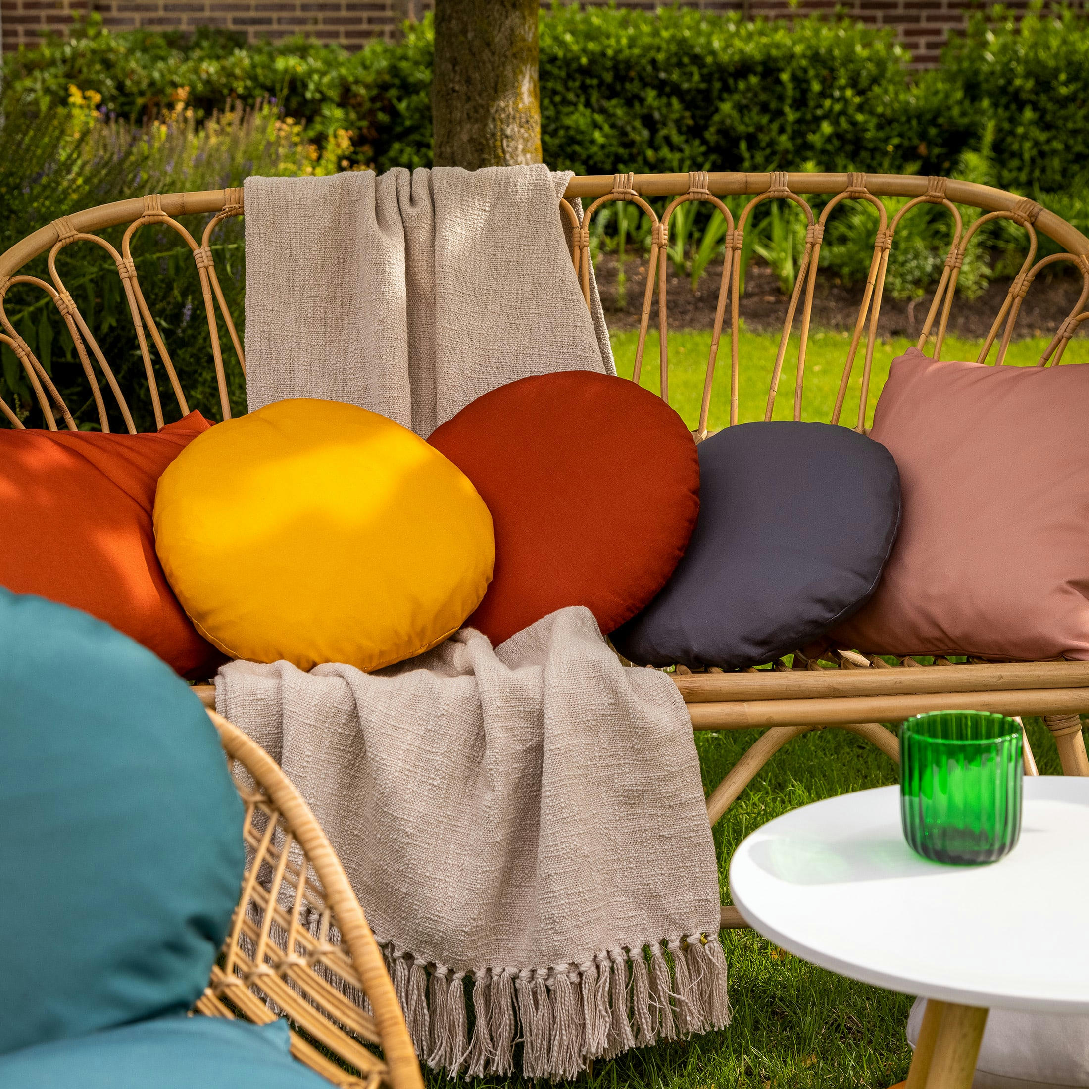 - Coussin rond gris doux 40 cm uni