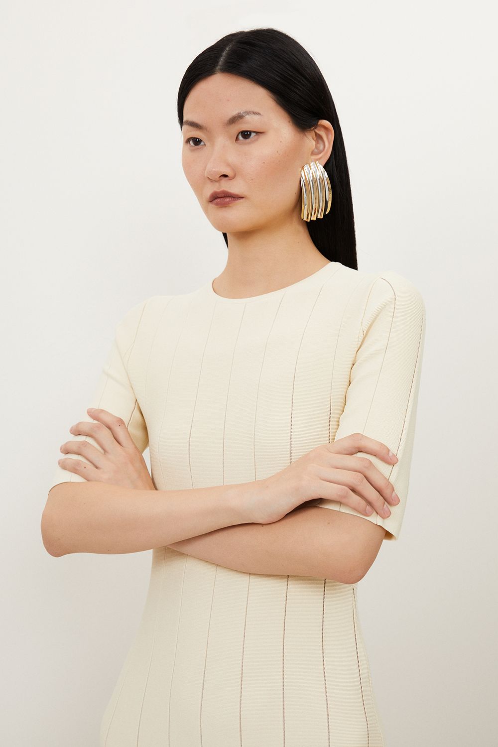 KarenMillen Petite Viscose Blend Filament Full Skirt Knit Short Sleeve Midi Dress