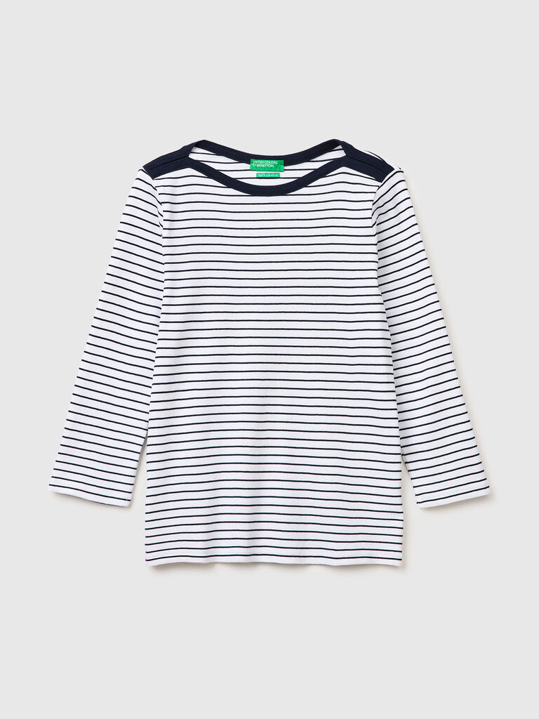 Striped t-shirt with boat neck