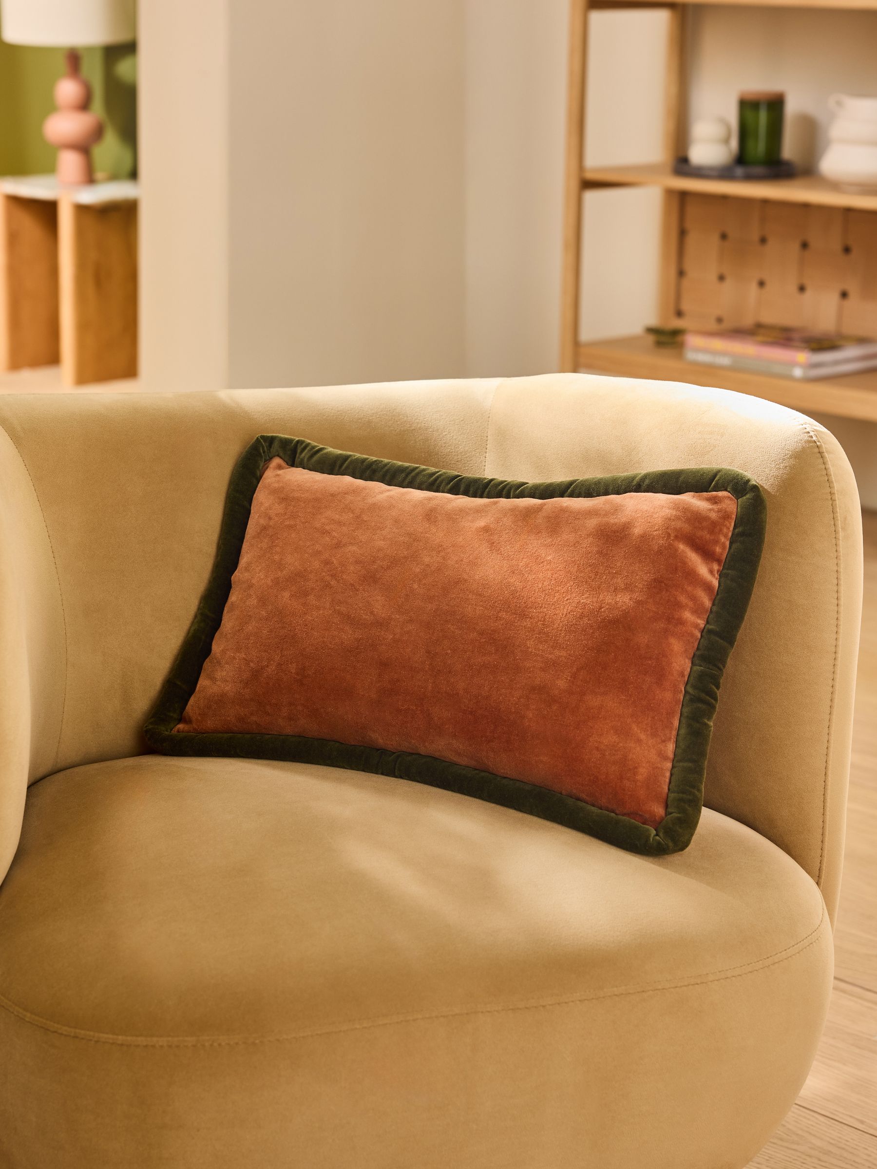 Caramel/Rust Huxley Cotton Velvet Jumbo Pipe Cushion