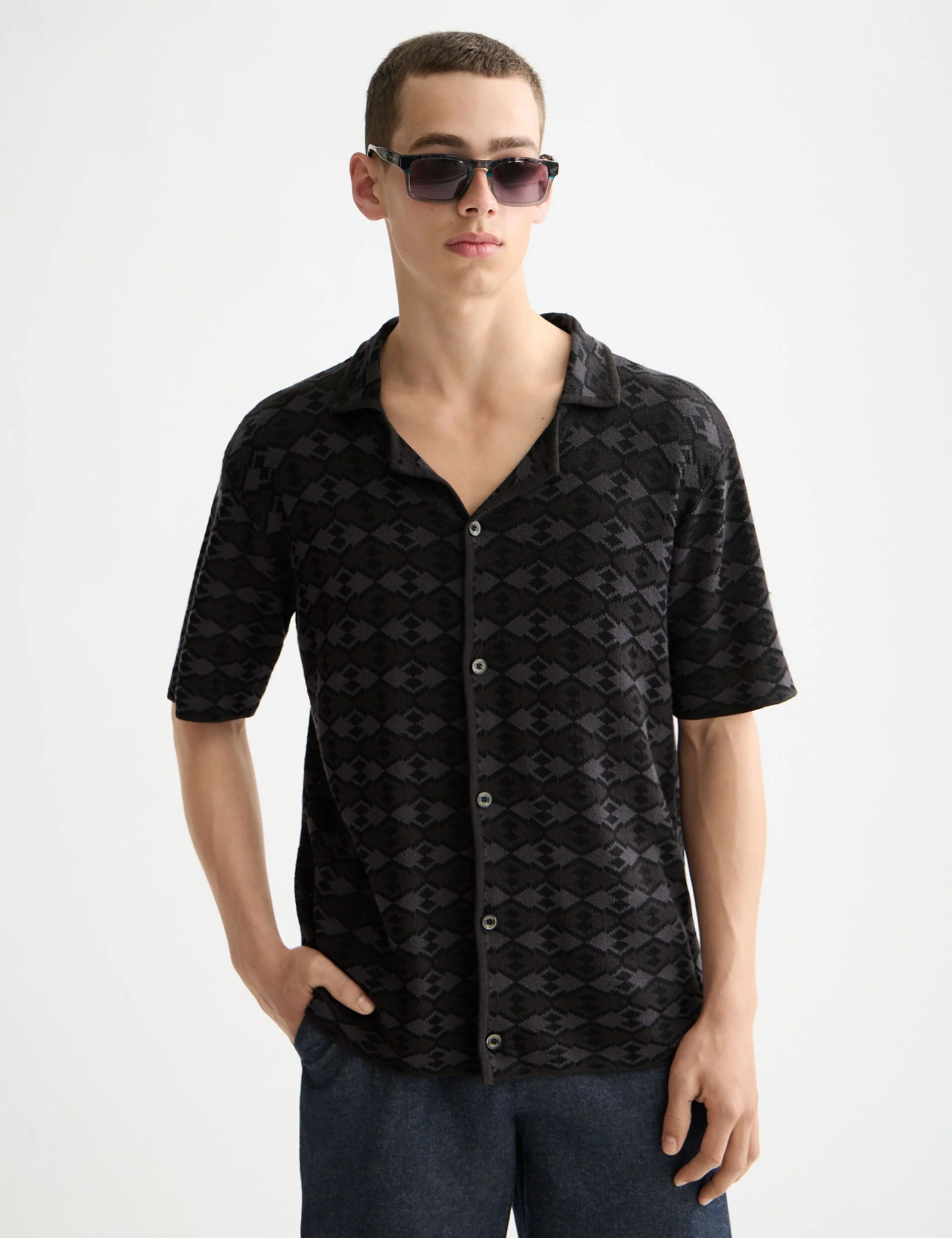 Tone on tone knitted polo