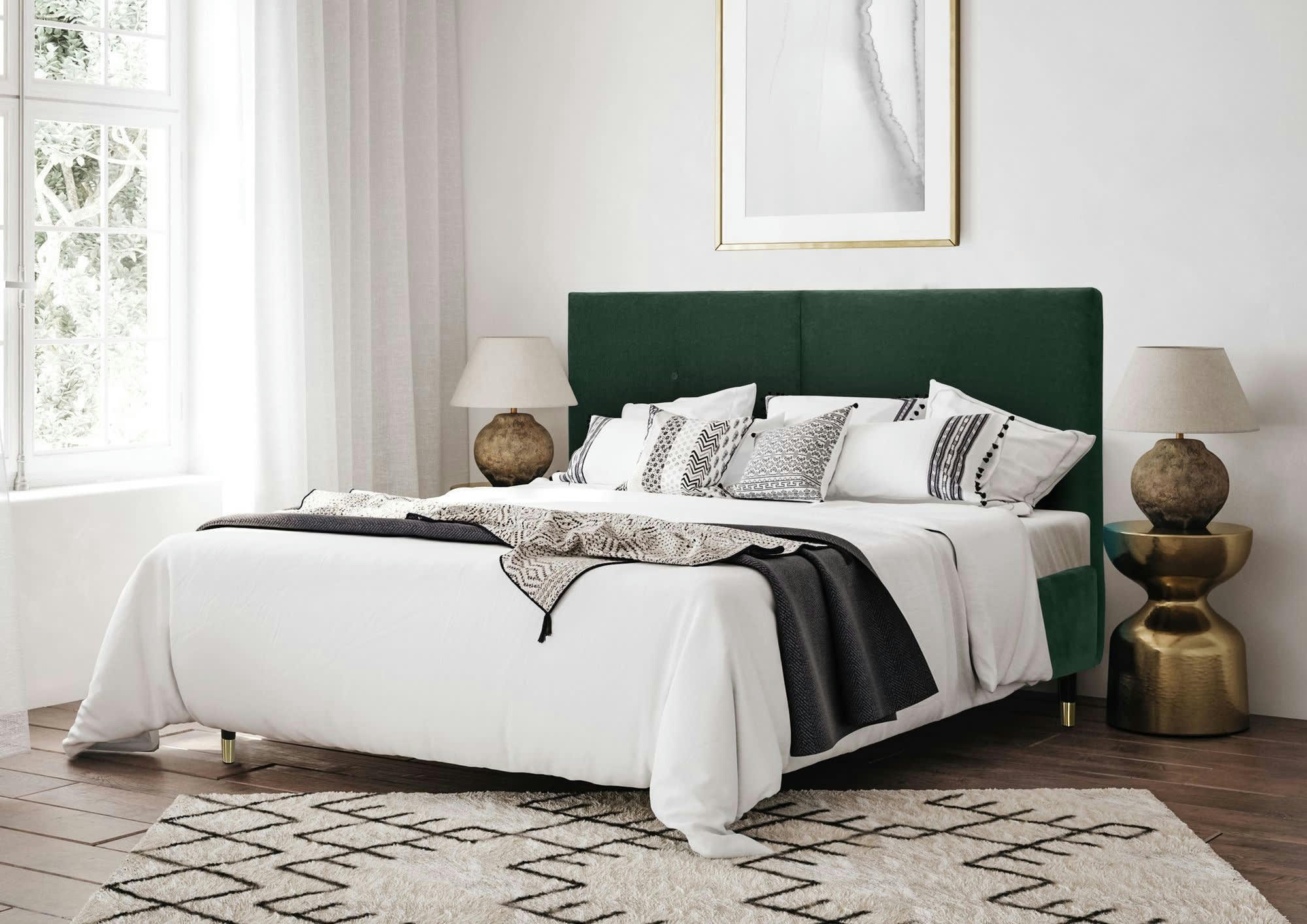 TRISTAN - Lit avec sommier 2 places  en velours vert forêt 160x200