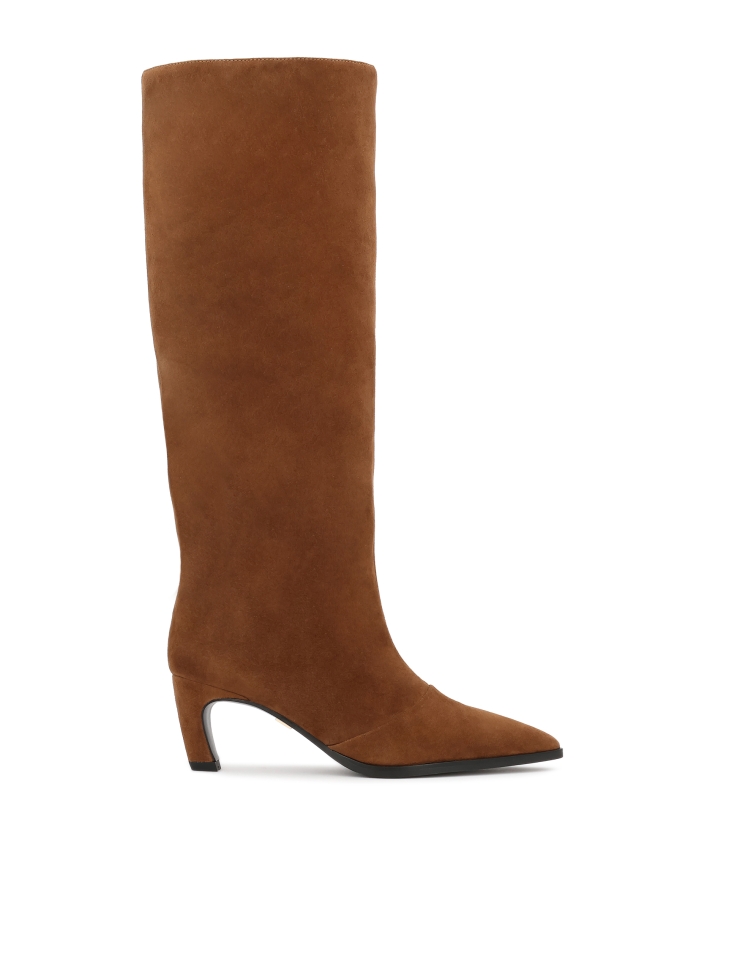 Suede boots with a low heel