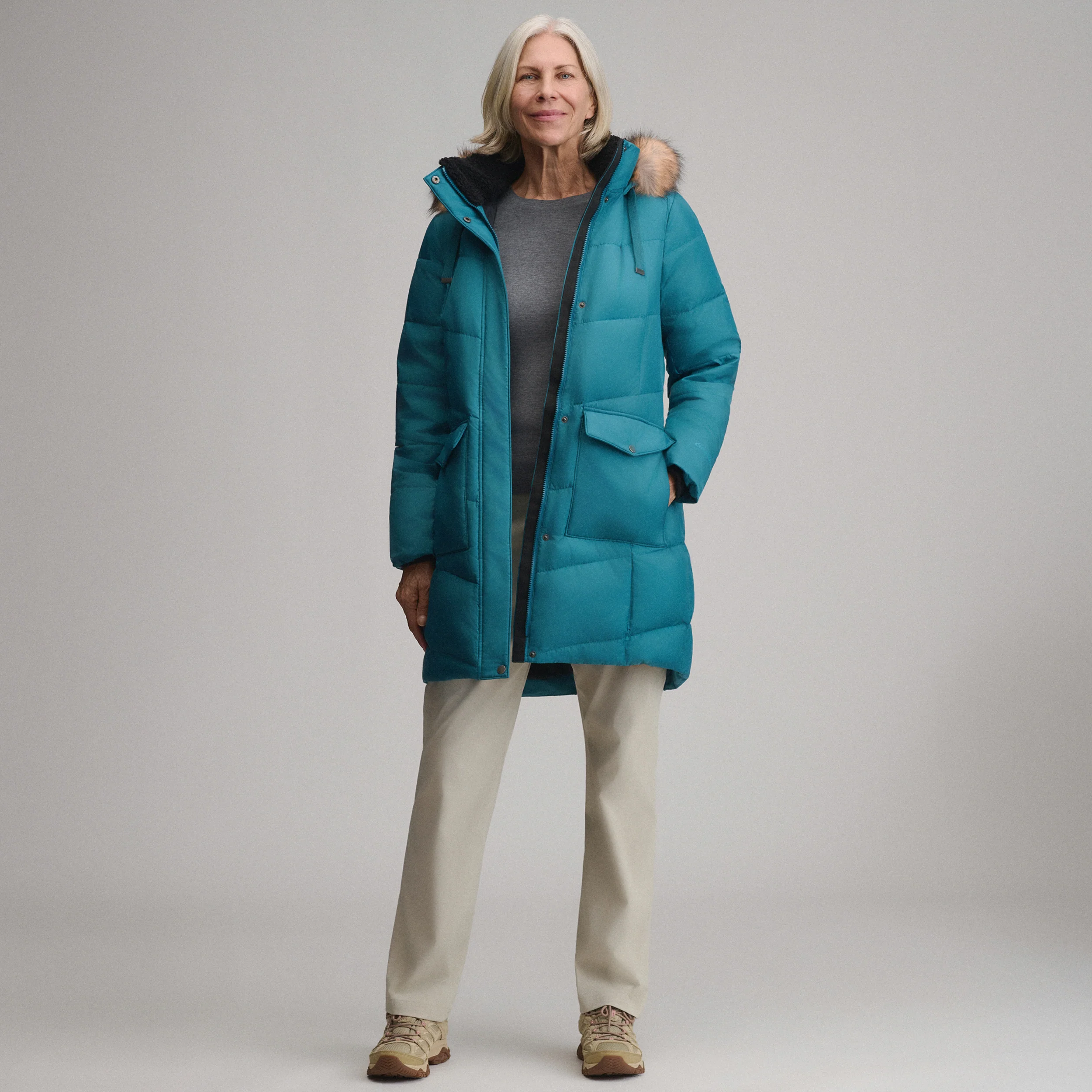 Women's Lodge Cascadian Down Hooded Parka